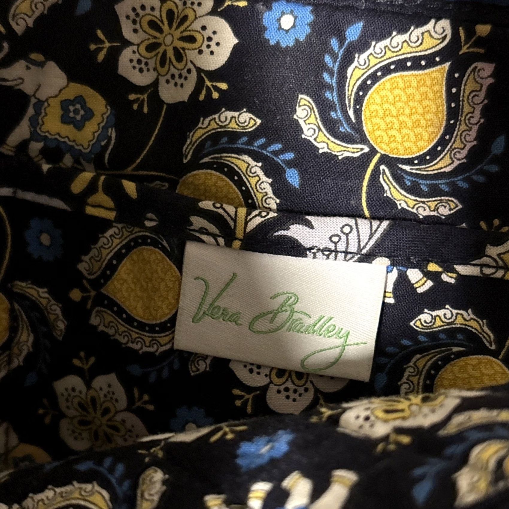 Vera Bradley VERA BRADLEY Ellie BLUE PRINT QUILTED HANDBAG TOGGLE TOP TOTE PURSE 3 Pocket Tote Womens Large Multicolor Size L / US 10 / IT 46 - 7 Thumbnail