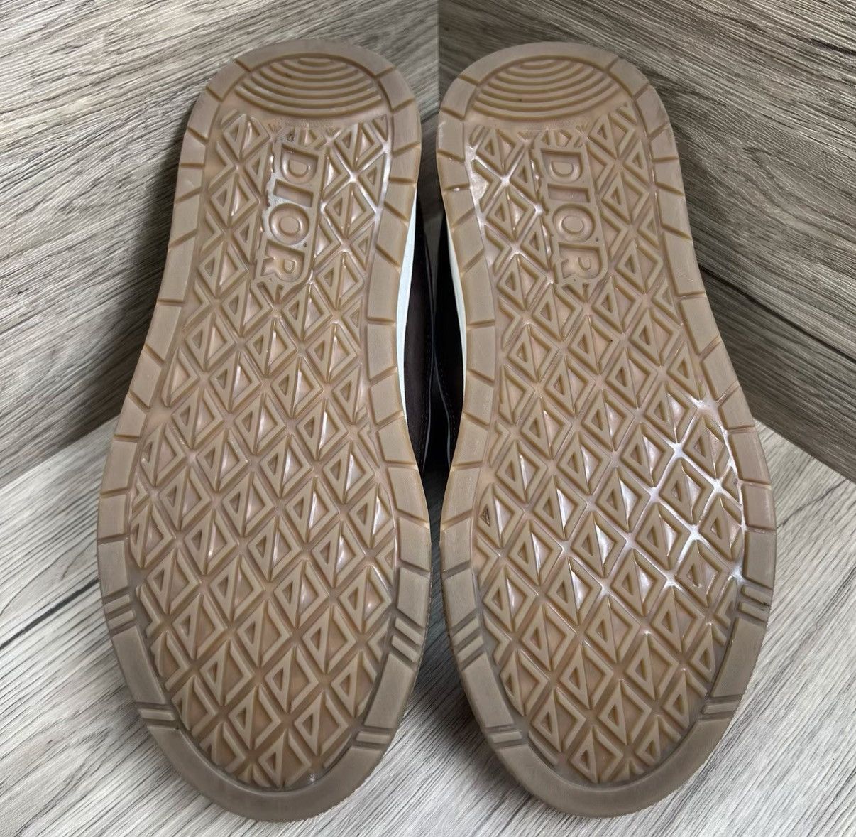 Dior Dior x Travis Scott B713 White & Brown Bumper Sneakers J41 Size US 8 / EU 41 - 5 Thumbnail