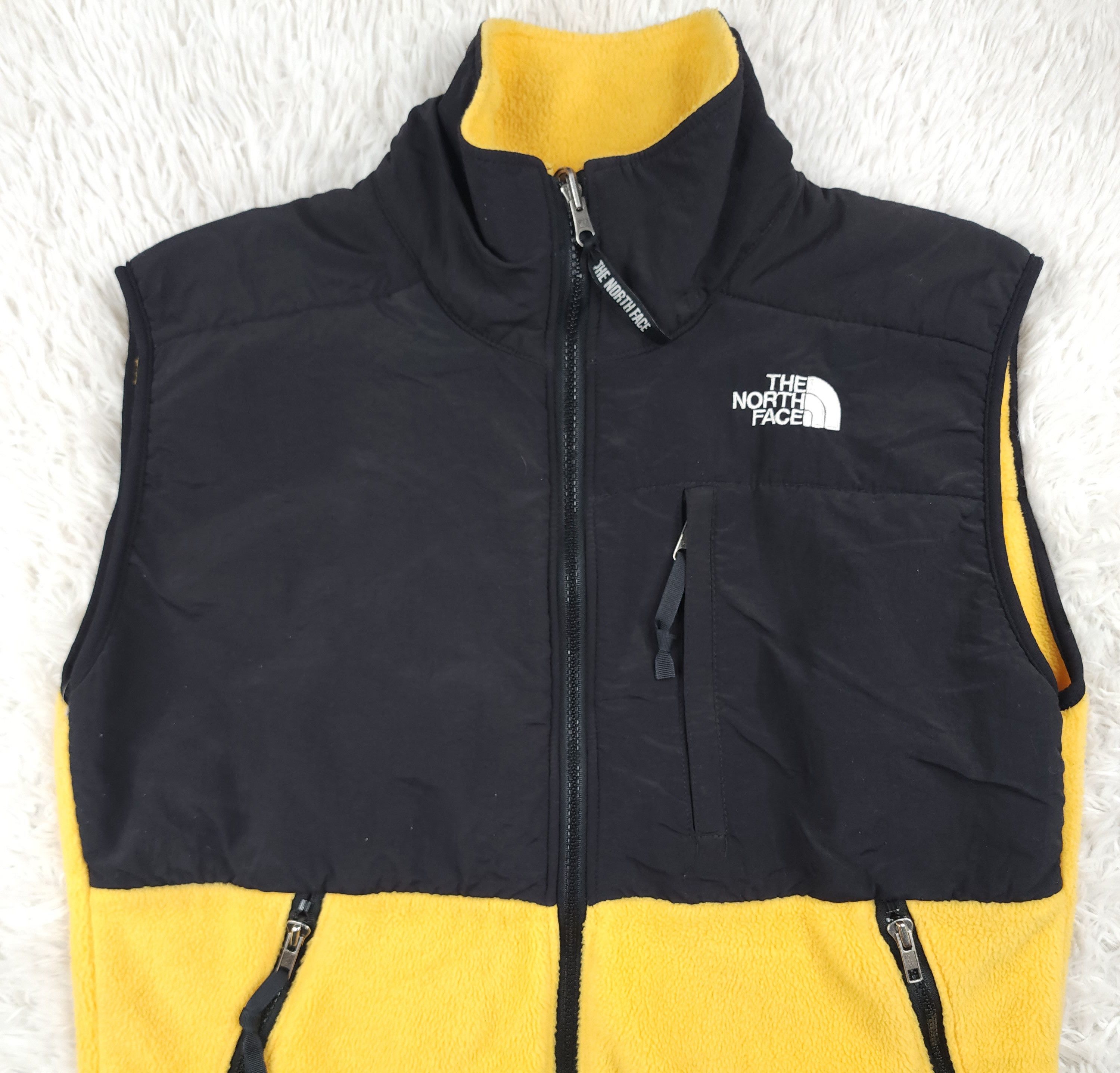 The North Face The north Face men´s yellow vest Size US S / EU 44-46 / 1 - 4 Thumbnail