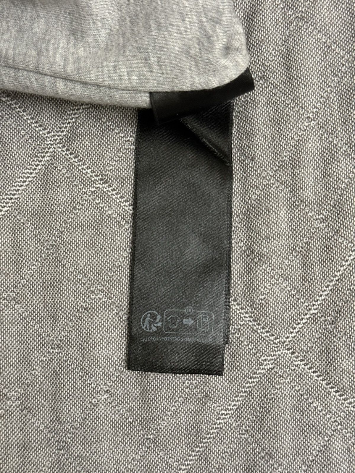 Balenciaga Balenciaga AI Generated T shirt Size US S / EU 44-46 / 1 - 5 Thumbnail