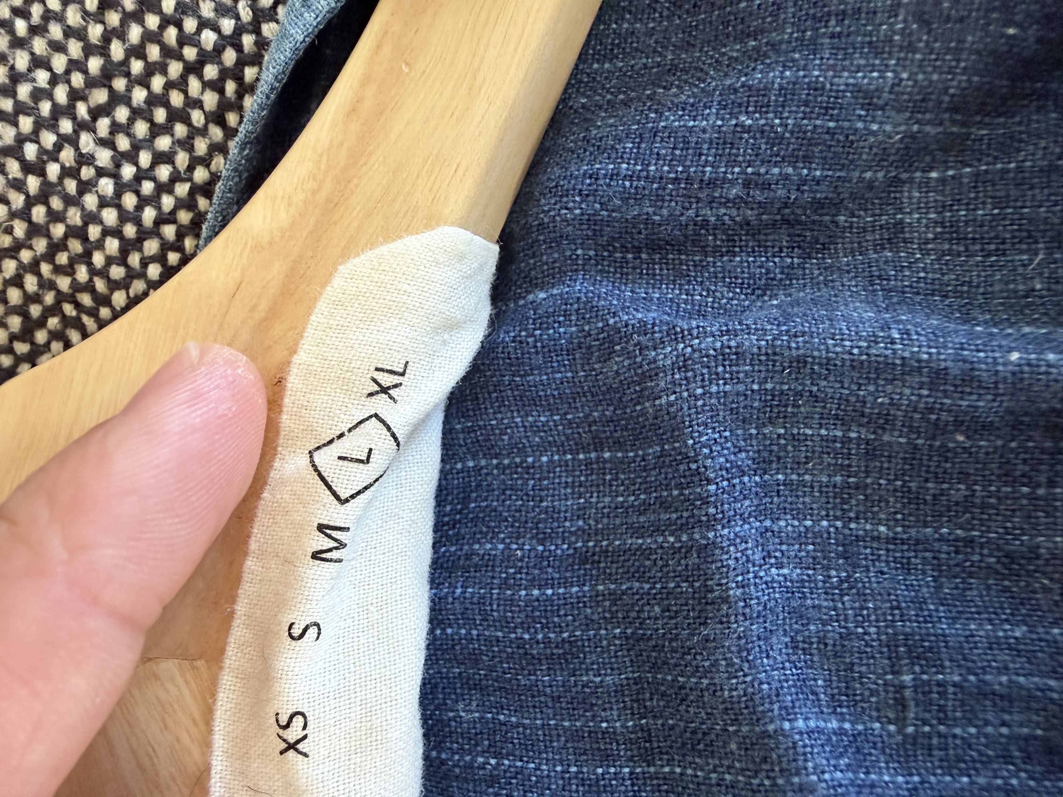 Other Bleu de Cocagne Atelier Indigo Linen Band Collar Shirt Size US L / EU 52-54 / 3 - 3 Thumbnail