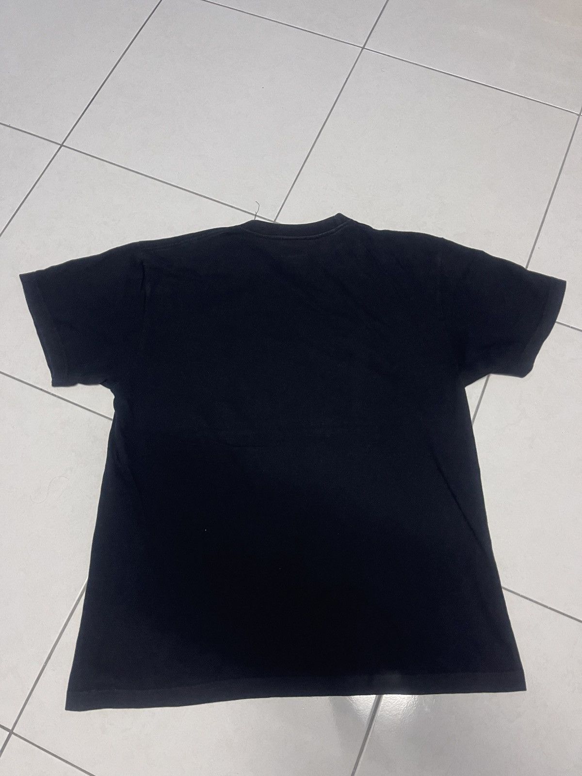 FR2 🔥HOT🔥VINTAGE FR2 SMOKING KILLS PHOTO TEE VERY RARE Size US M / EU 48-50 / 2 - 7 Thumbnail