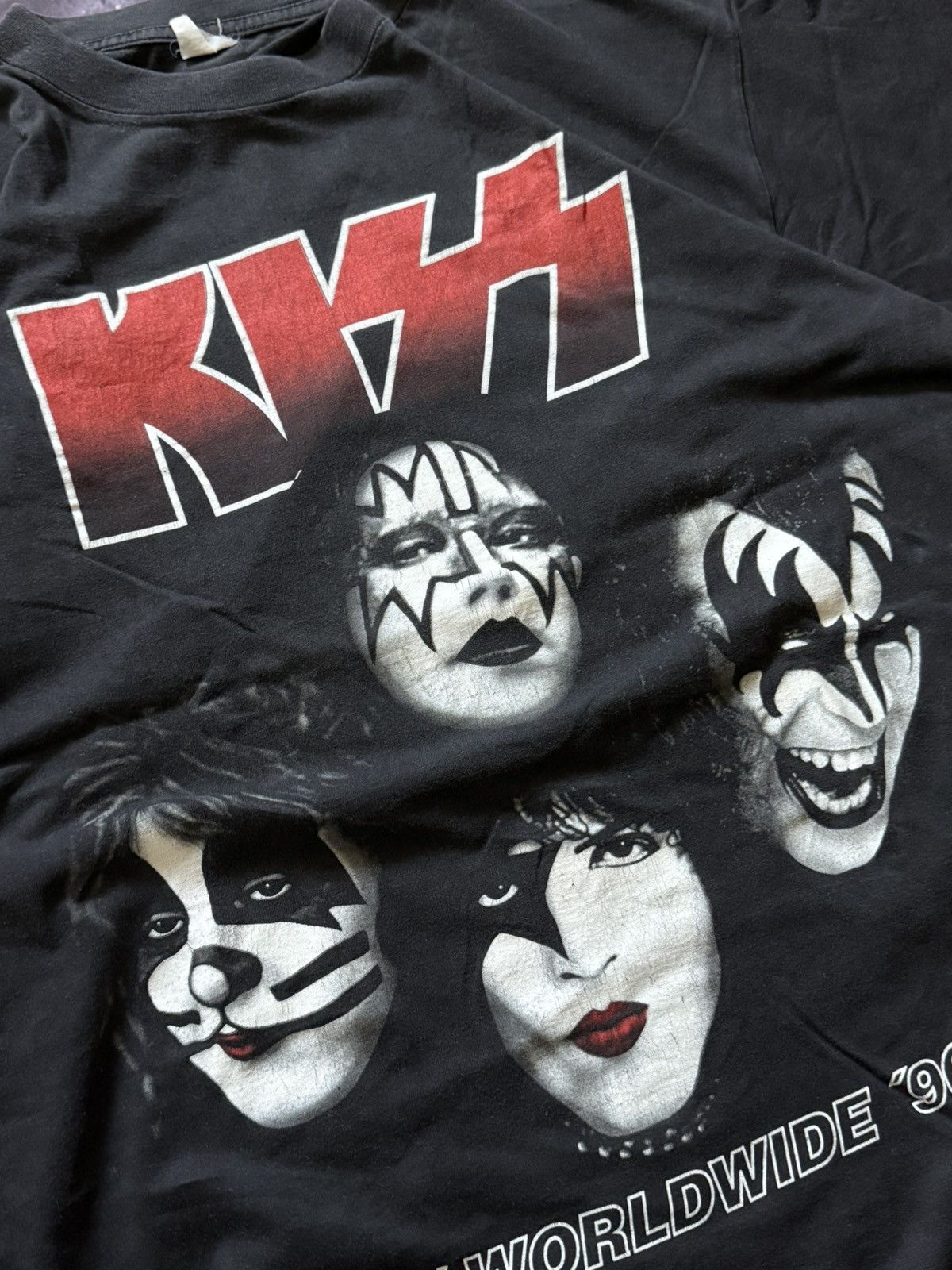 KISS × Merc Vintage 1996 / 97 KISS T-shirt ALIVE / WORLDWIDE Size US L / EU 52-54 / 3 - 4 Thumbnail