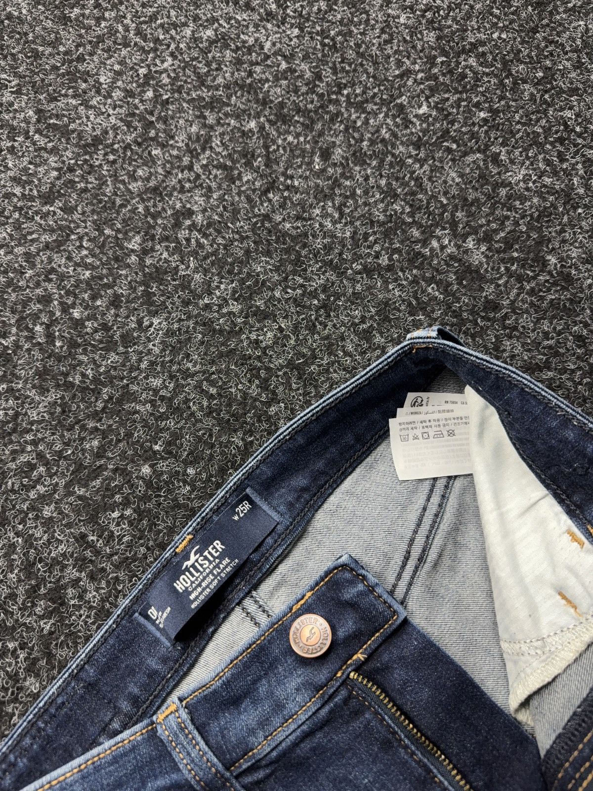 Hollister Hollister Avant Garde Ultra High Rise Flare Denim Jeans W25R Size 25" / US 0 / IT 36 - 8 Thumbnail