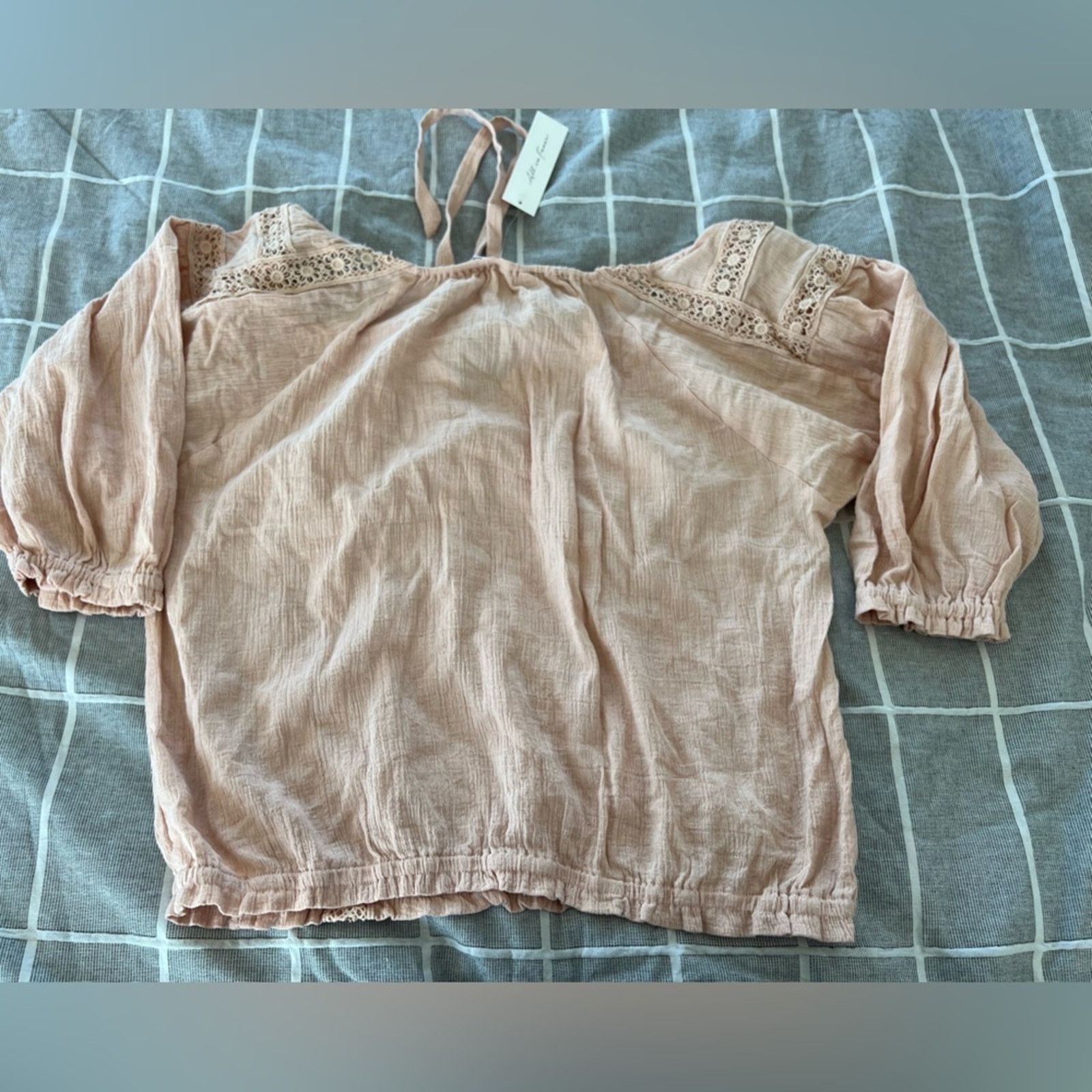 Other NWT All in Favor Lace Top with Elastic Waist Size M Size M / US 6-8 / IT 42-44 - 2 Thumbnail