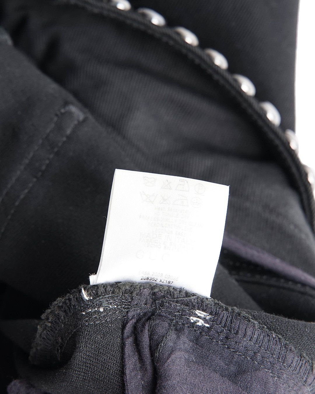 Gucci Gucci F/W2008 Silver Stud Slim Pants Size 26" / US 2 / IT 38 - 9 Thumbnail