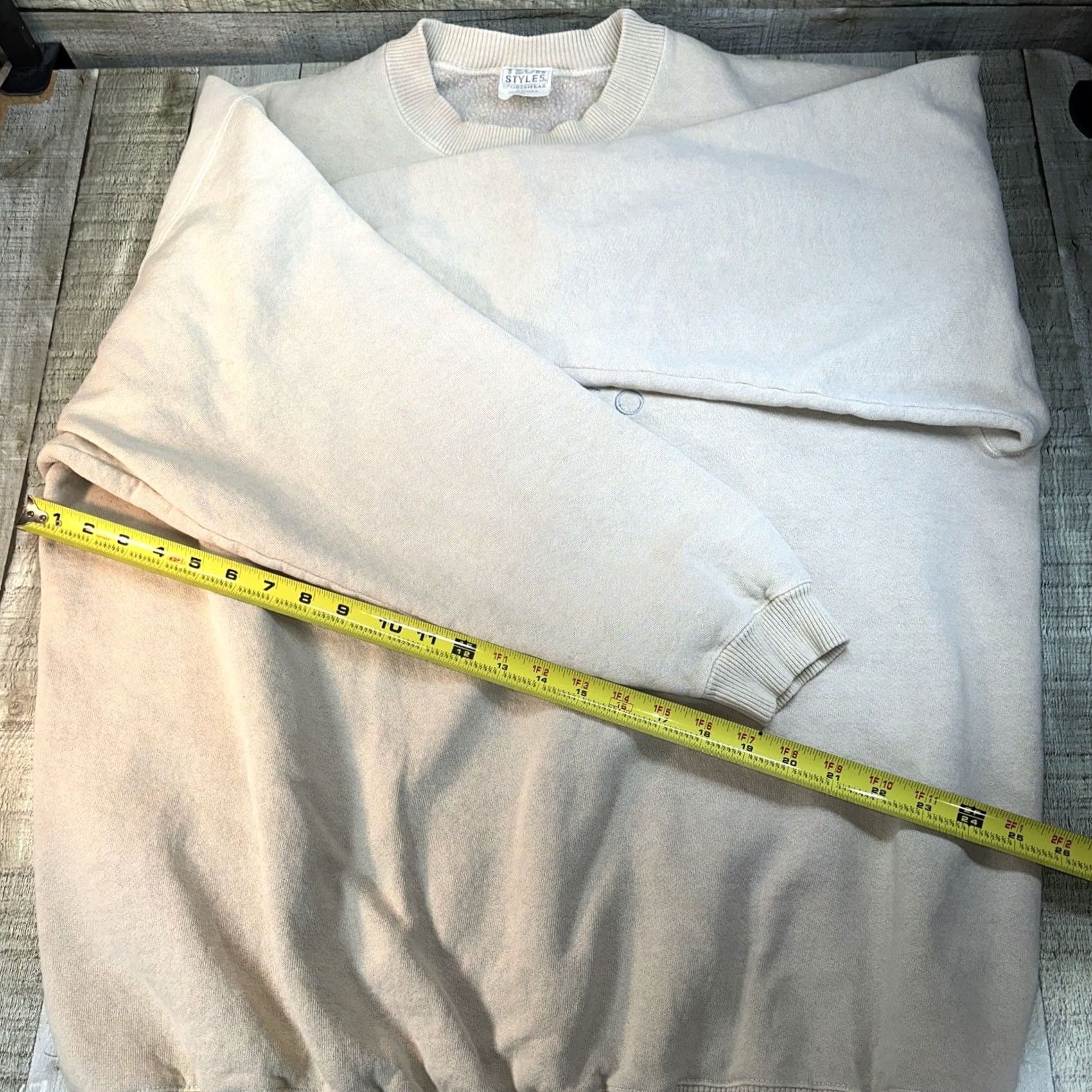 Vintage VINTAGE San Diego California Dolphins Crewneck Sweatshirt XL Men Beige Pullover USA Shirt Size US XL / EU 56 / 4 - 4 Thumbnail