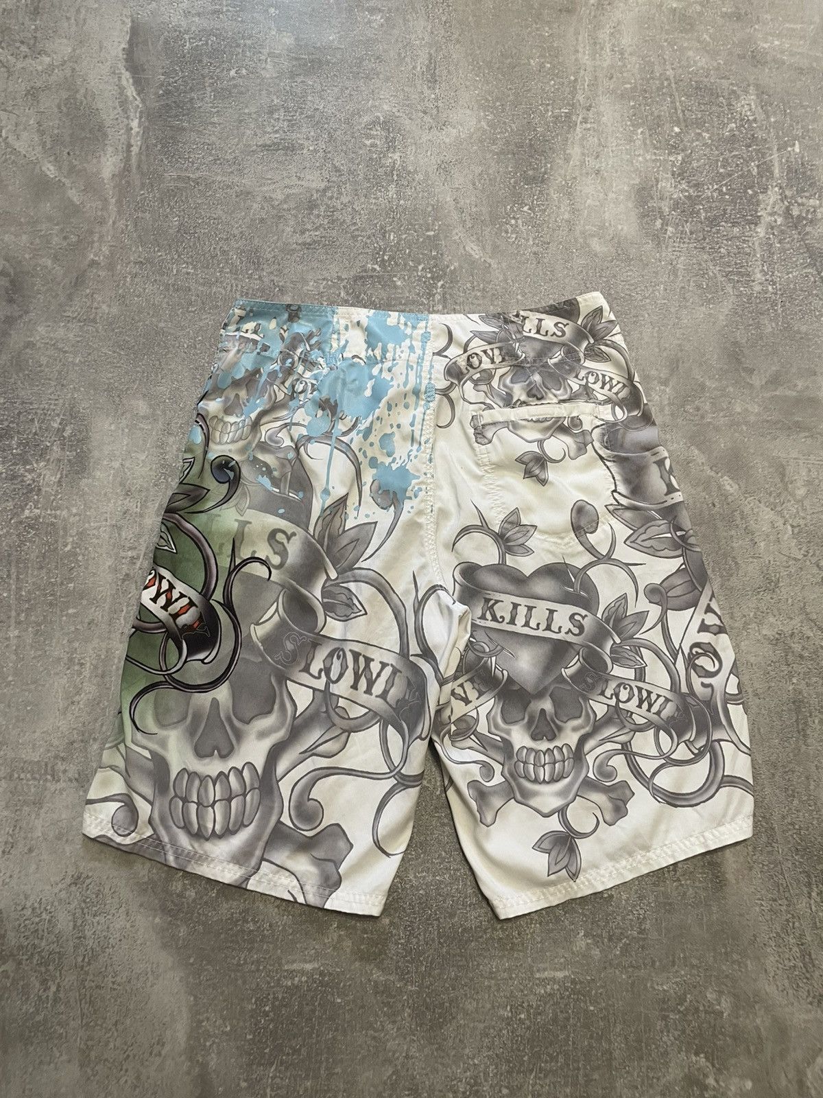 Ed Hardy × Vintage Vintage Ed Hardy Skulls Y2K Shorts Size US 32 / EU 48 - 12 Thumbnail