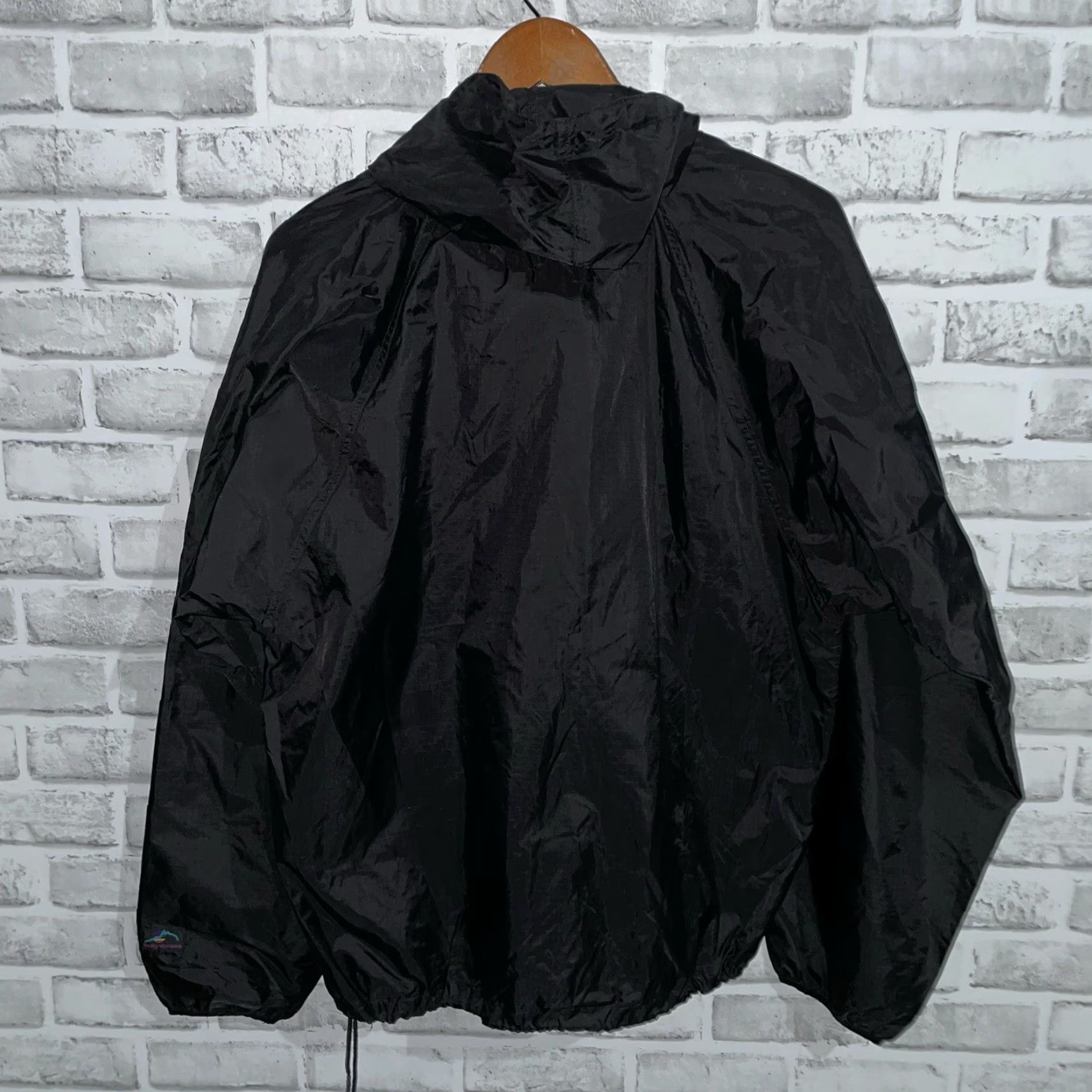 Helly Hansen Helly Hanson Windbreaker Jacket Mens M Black Hooded Half-Zip Size US M / EU 48-50 / 2 - 5 Thumbnail