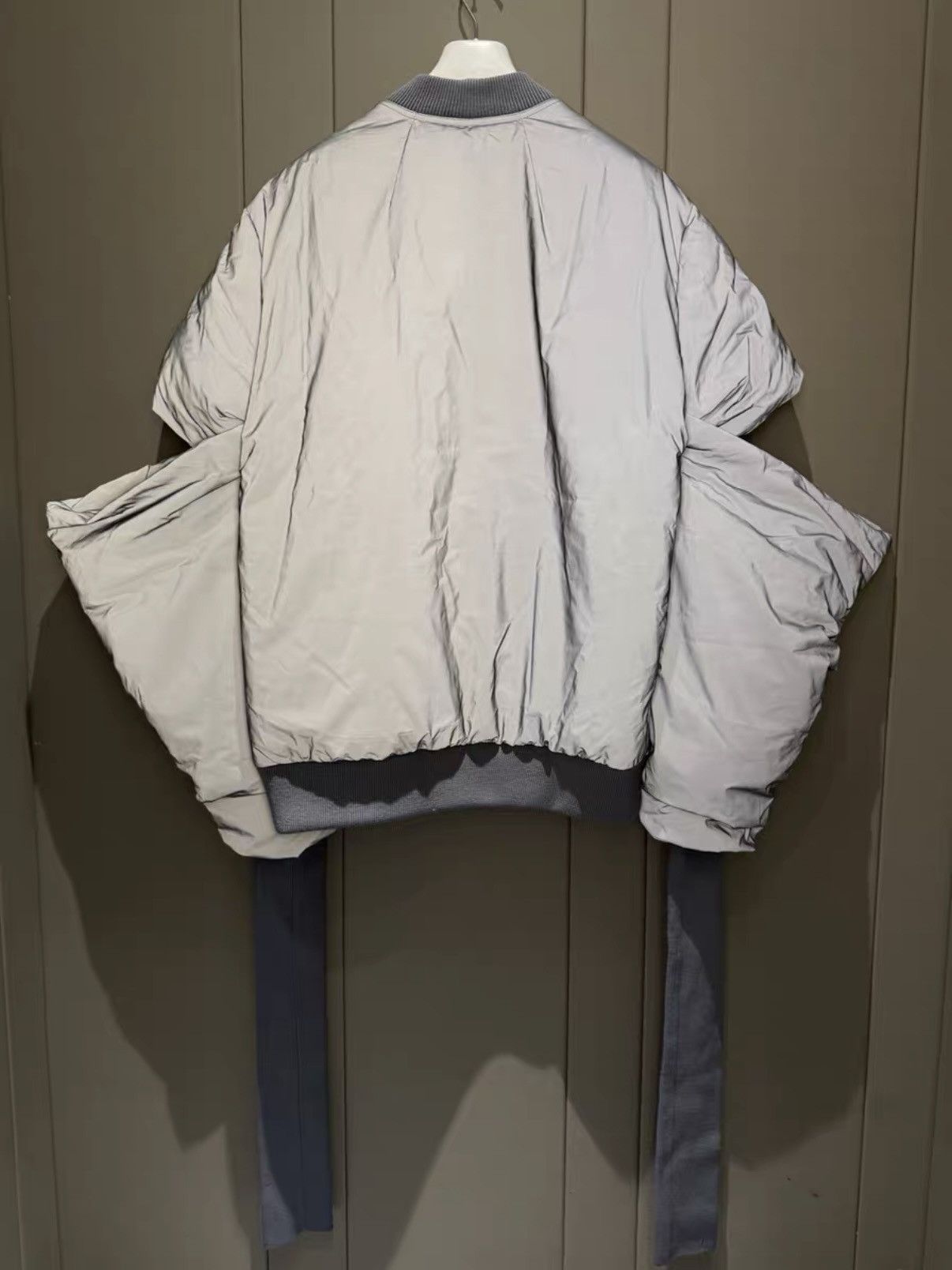 Rick Owens Rick Owens FW22 Stobe Gauntlet Bomber in Reflex sz 48 Size US M / EU 48-50 / 2 - 2 Thumbnail