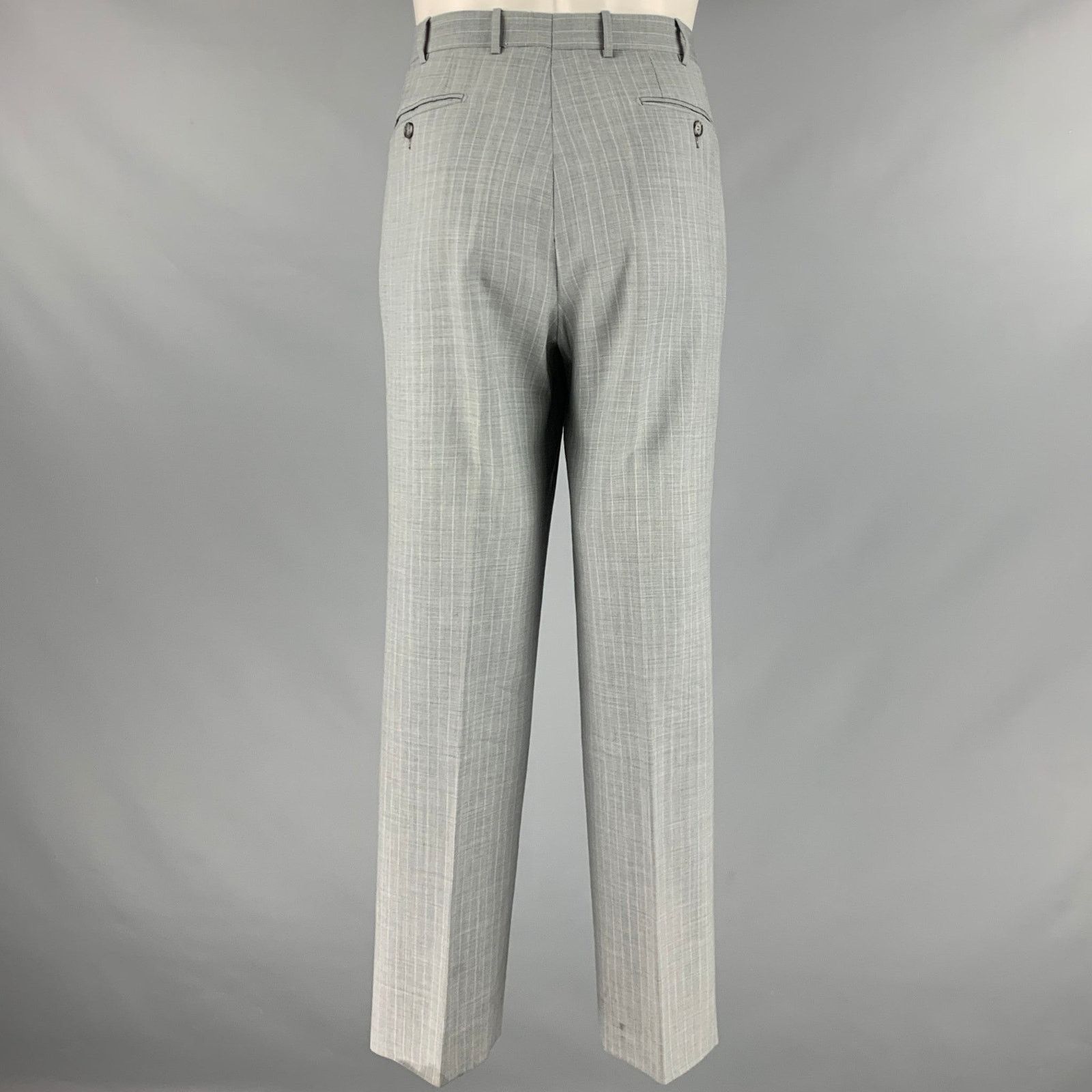Corneliani 40 Grey Cream Pinstripe Virgin Wool Single Breasted Suit Size 40R - 5 Thumbnail