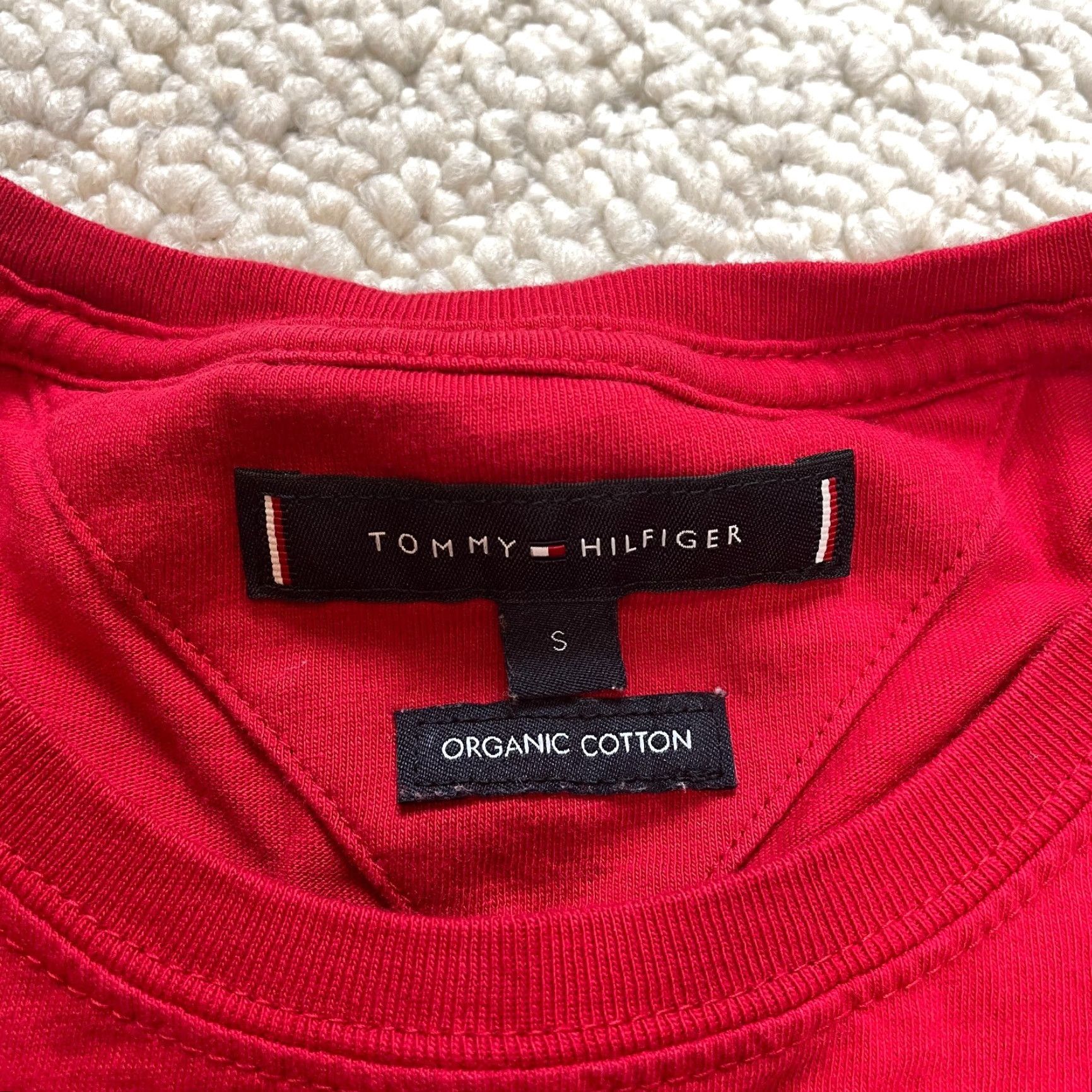 Tommy Hilfiger Tommy Hilfiger Shirt Womens Small Red Classic Logo Crew Short Sleeve Organic Size S / US 4 / IT 40 - 3 Thumbnail