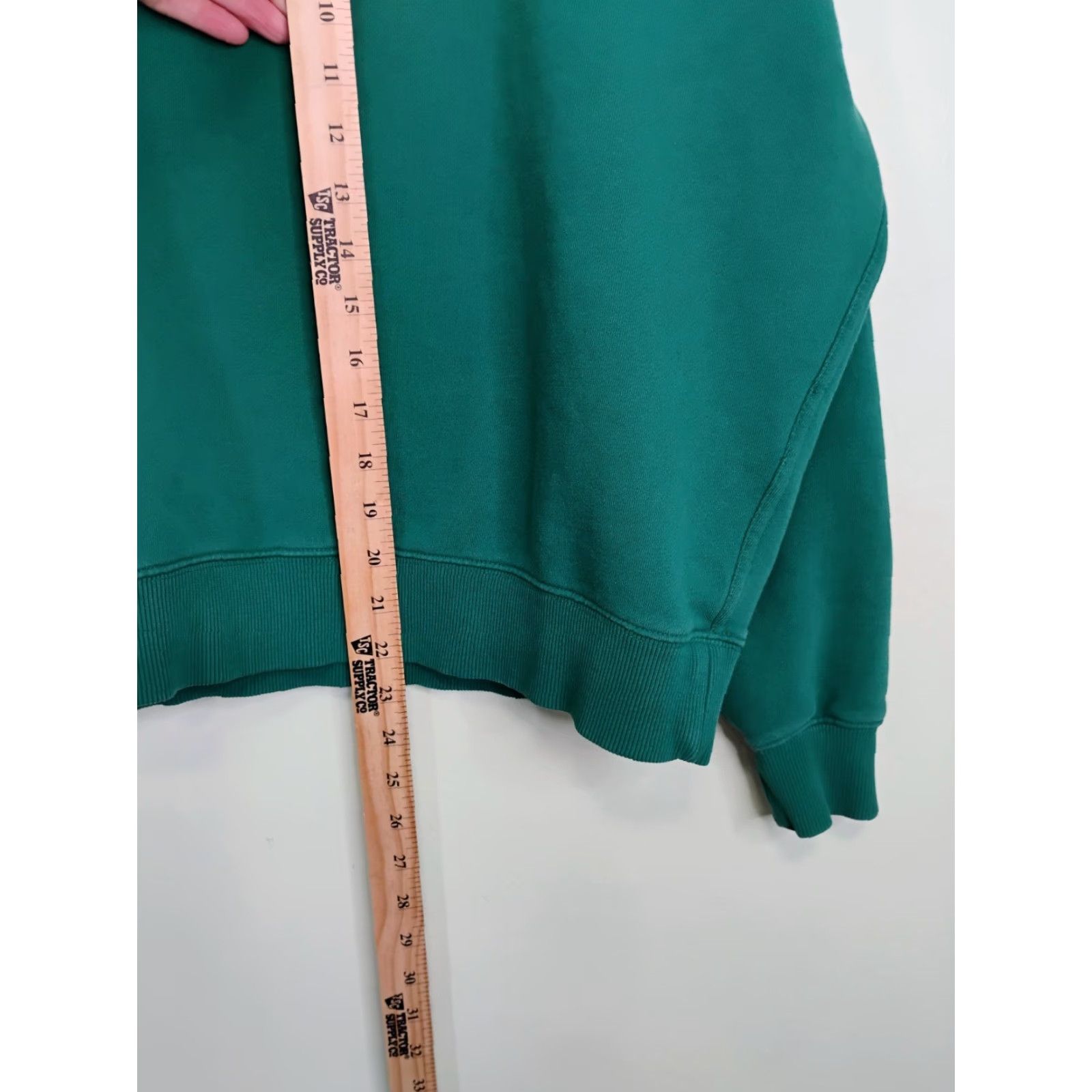Superdry Superdry Crewneck Long Sleeve Fleece Sweatshirt XL Green Unisex Adults Oversized Pullover Sweatshirt Mens Womens (adjusted within allowed words) Size US XL / EU 56 / 4 - 7 Thumbnail