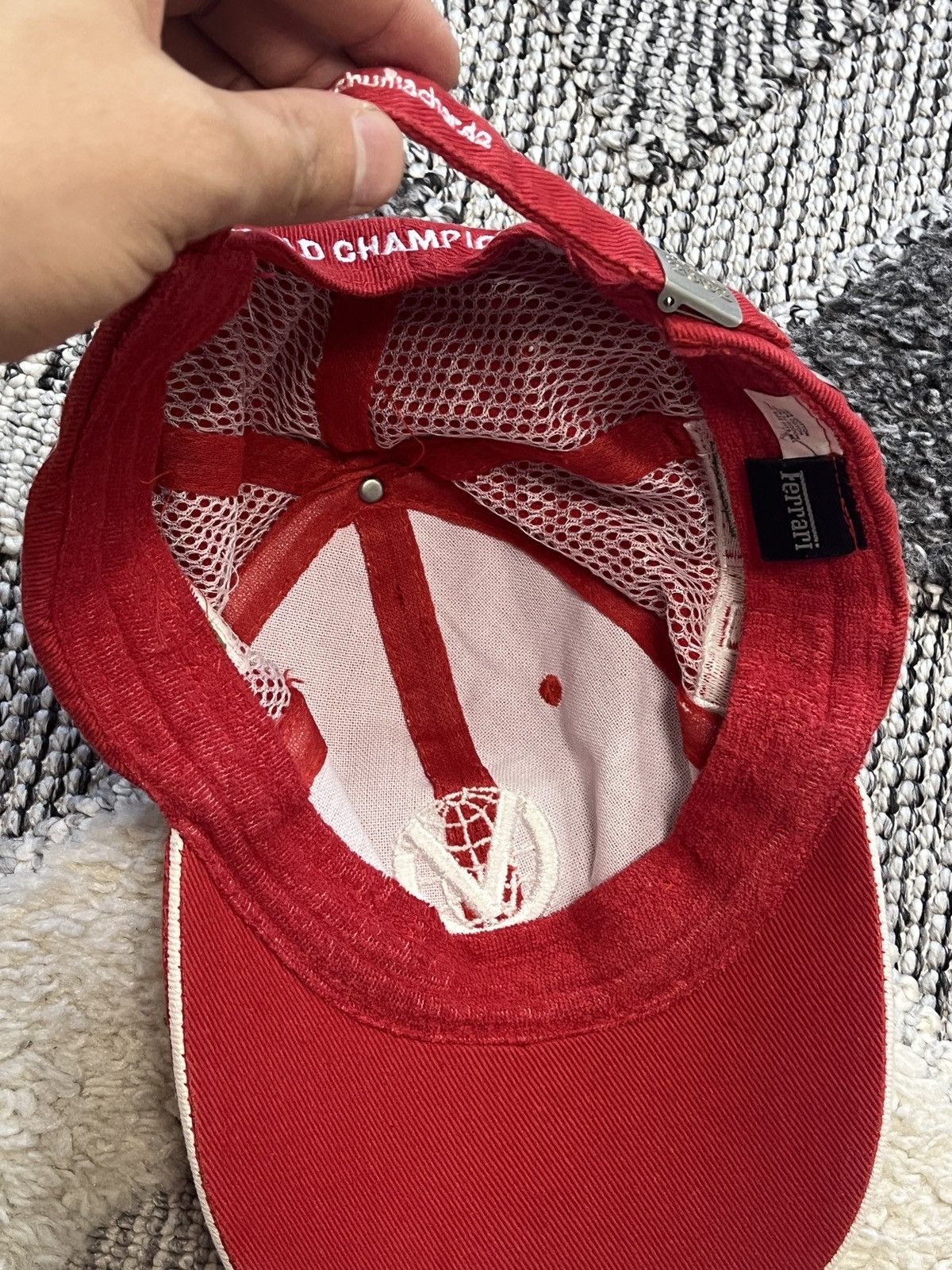 Ferrari × Formula 1 × Vintage Vintage F1 World Champion 2002 Schumacher Ferrari Racing Cap Size ONE SIZE - 5 Thumbnail