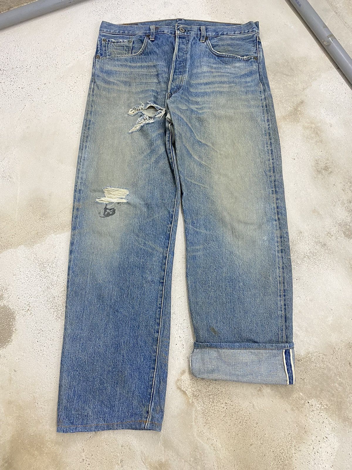 Levi's Vintage 90s Levis 501 Japan Selvedge Button Fly J09 Distress Size US 34 / EU 50 - 1 Thumbnail