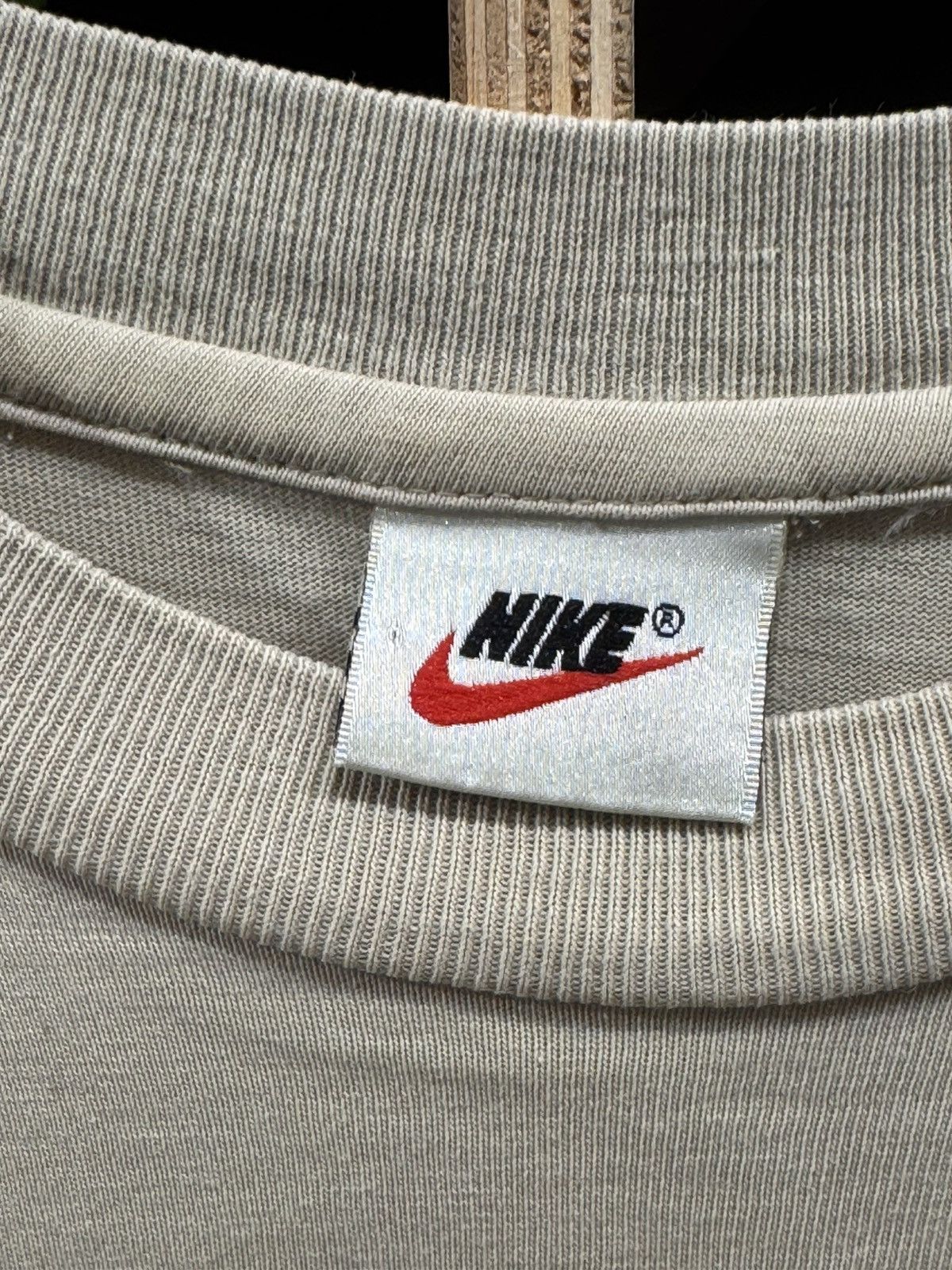 Nike Vintage Nike ACG 90's "Map" T-shirt Size US M / EU 48-50 / 2 - 5 Thumbnail