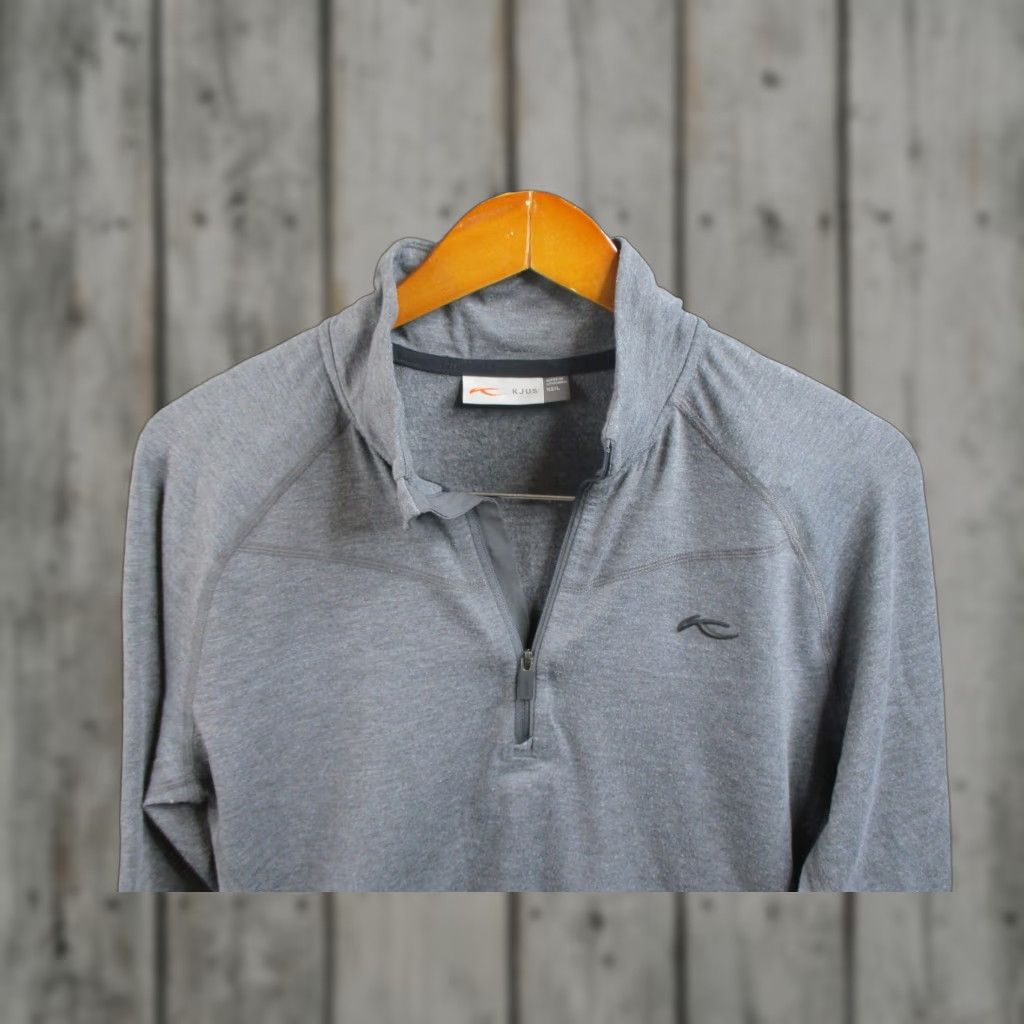 KJUS Trace Half Zip Pullover Mens L Gray 1/4 Zip Lightweight Long Sleeve Casual Knit Mock Neck Zip Sportswear