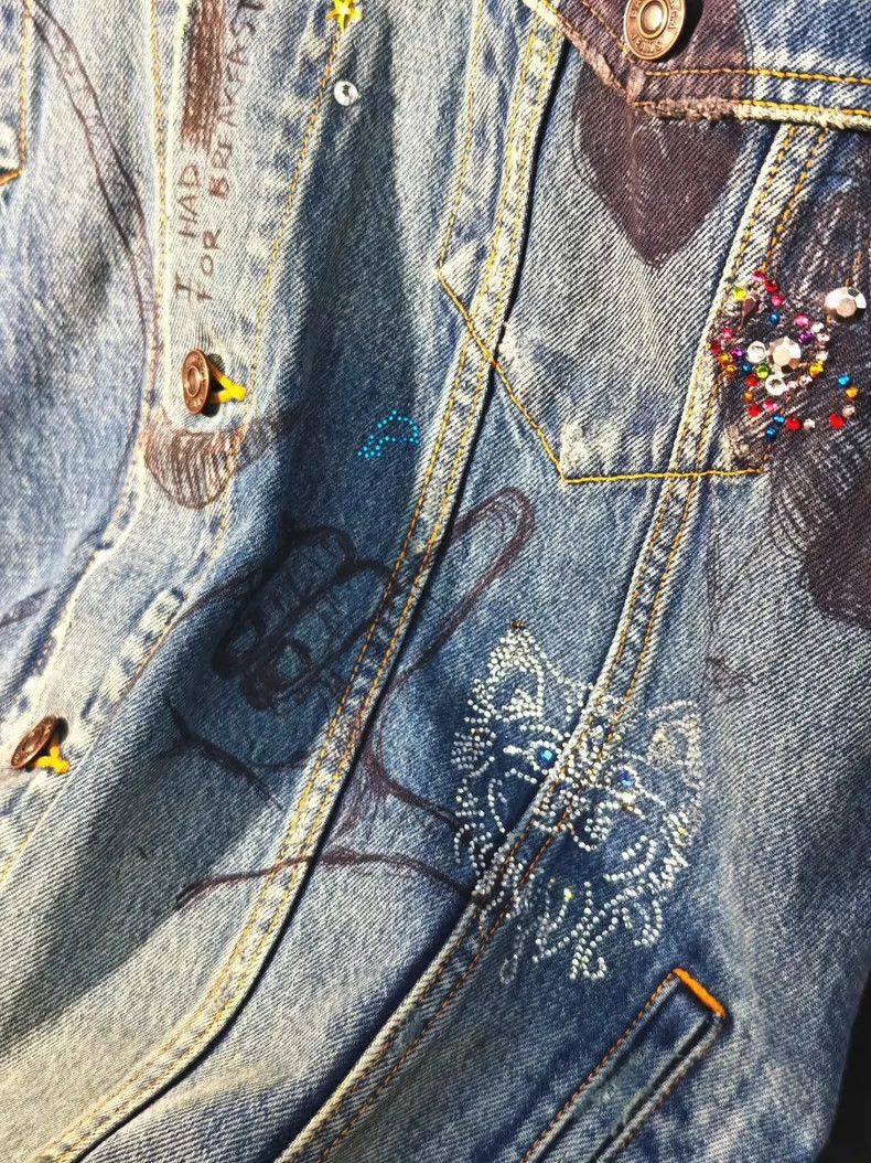 Balenciaga Balenciaga Rhinestone graffiti distressed hooded denim jac Size US M / EU 48-50 / 2 - 5 Thumbnail