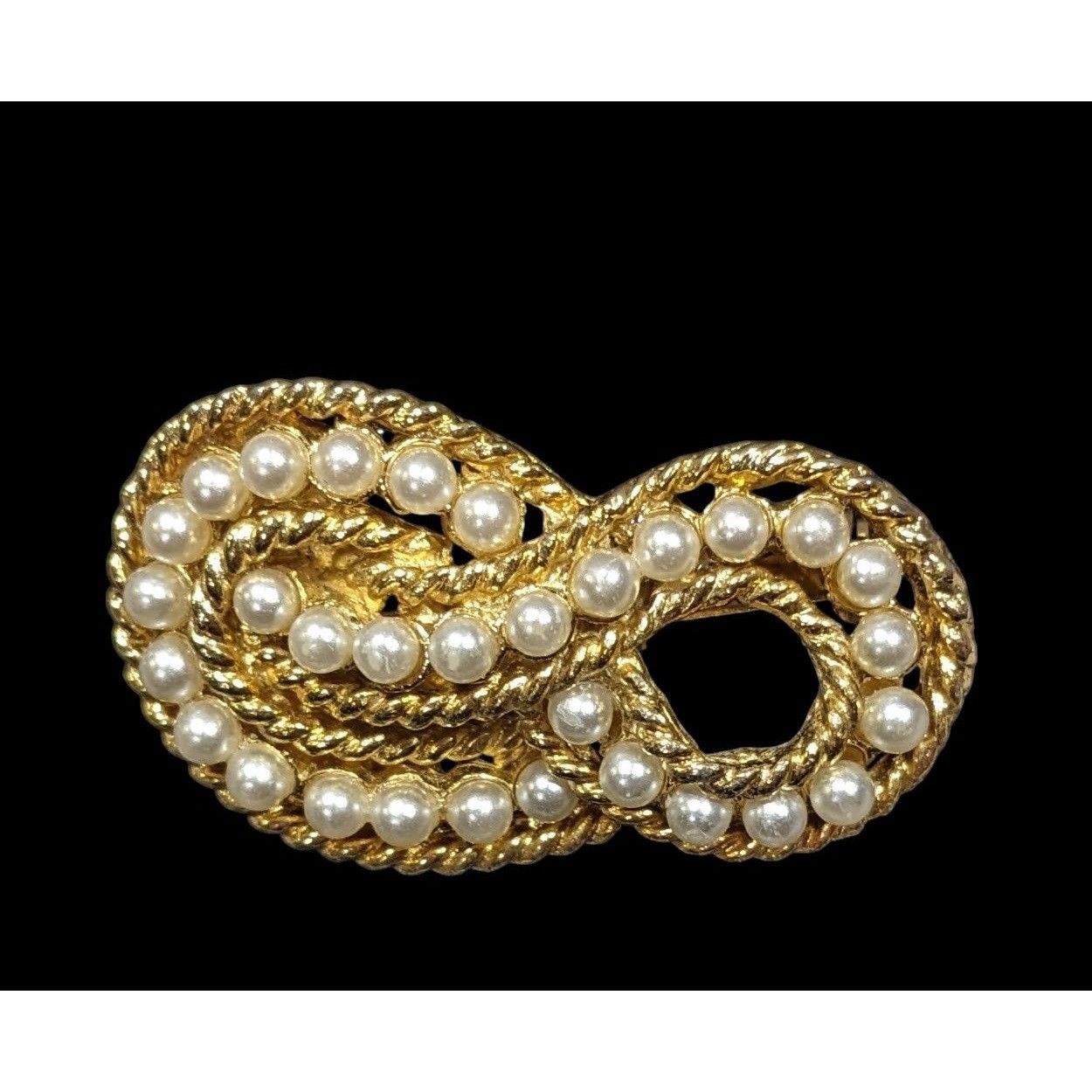 Other Vintage Elegant Knot Brooch Gold Tone With Faux Pearl Accent Size ONE SIZE - 1 Thumbnail