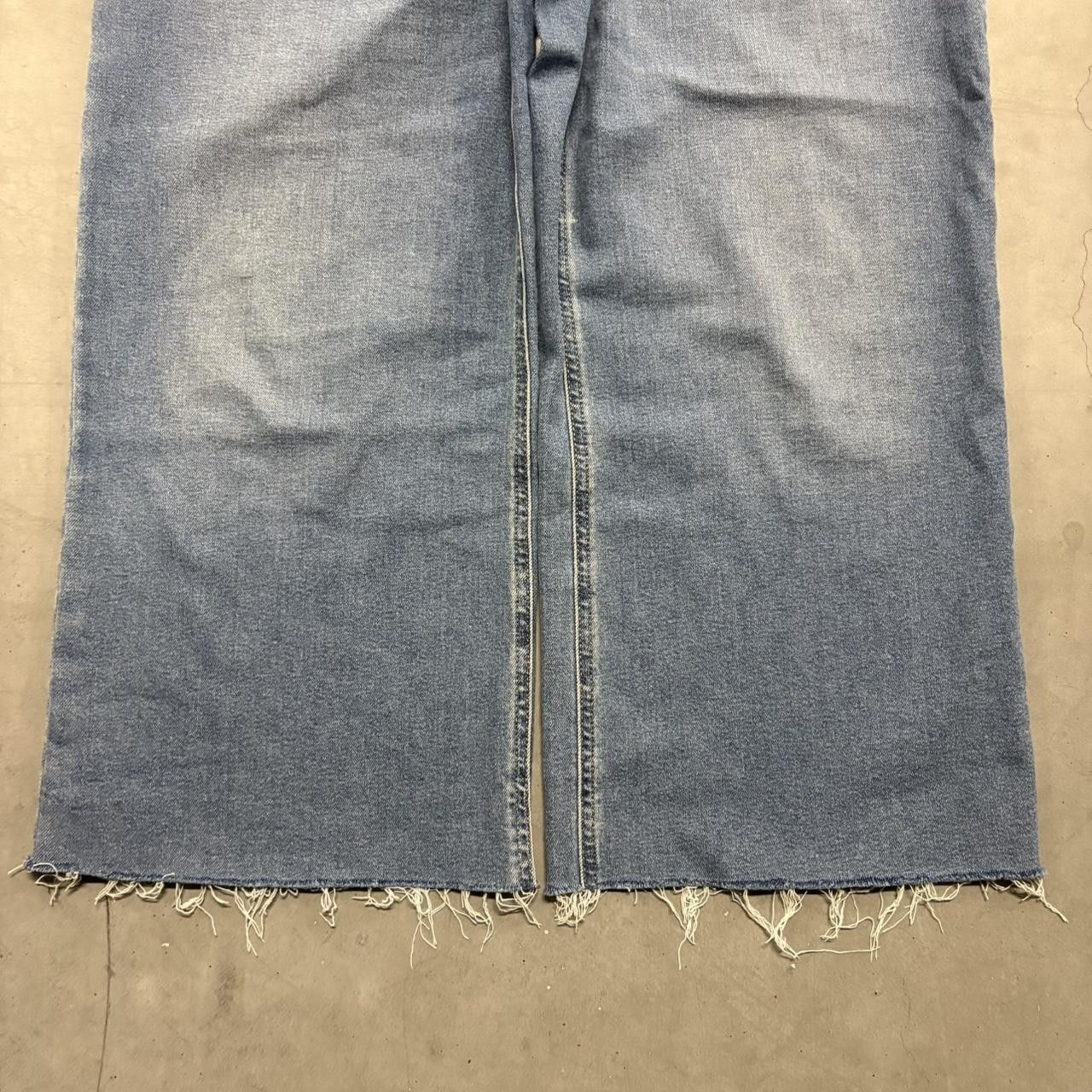 Vintage Crazy Vintage Y2K/2000s Super Baggy Wideleg Short Medium Blue Wash Denim Jeans! Size US 34 / EU 50 - 3 Thumbnail
