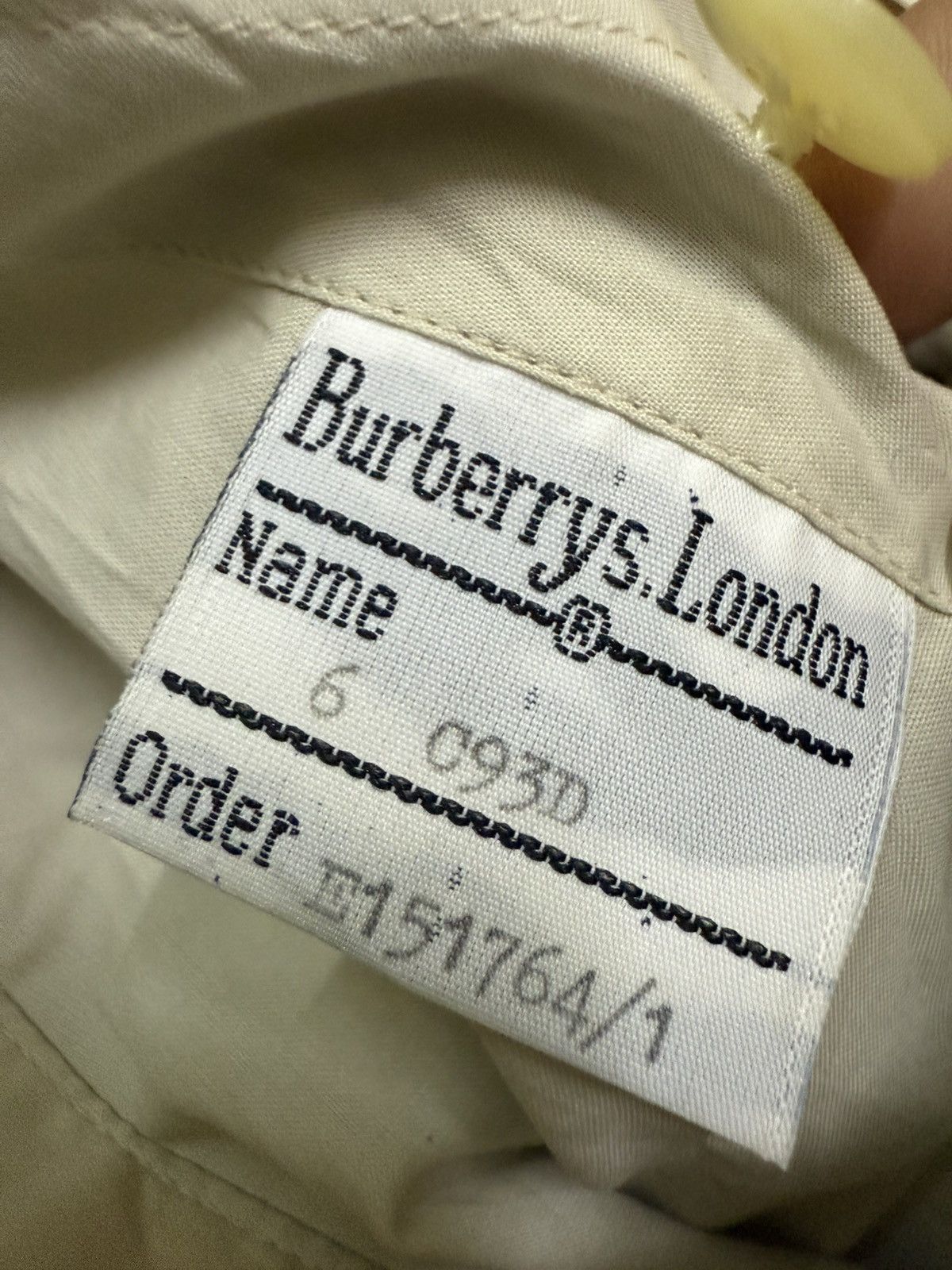 Burberry VINTAGE 90s BURBERRYS’ MADE IN ENGLAND TRECNHE COAT JACKET Size US M / EU 48-50 / 2 - 12 Thumbnail