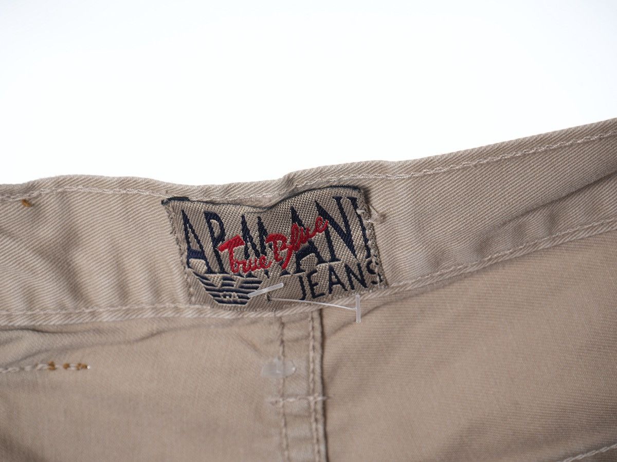Armani Vintage Armani Jeans 90s Beige Jeans Metal Logo Y2K Size US 32 / EU 48 - 5 Thumbnail