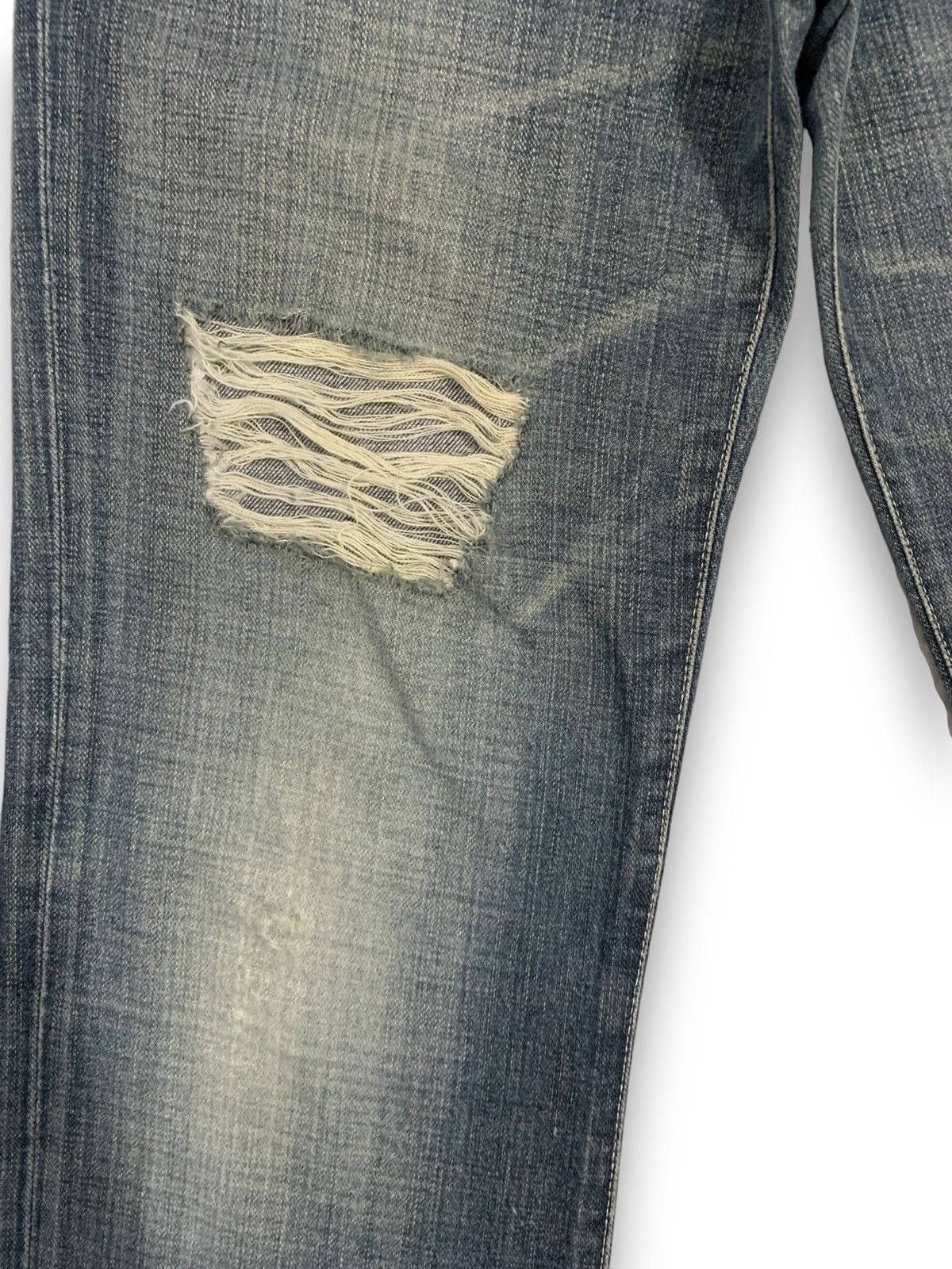 Jun Takahashi Vintage Y2K Uniqlo S002 Faded Loose Fit Distressed Jeans Size US 32 / EU 48 - 9 Thumbnail