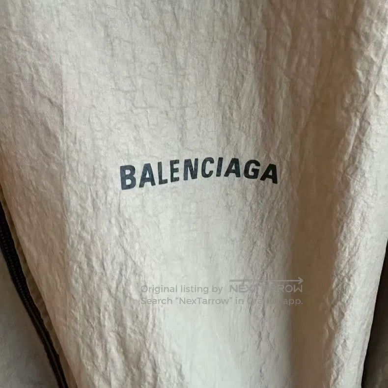 Balenciaga Balenciaga Milk Tea Color Print Color Block Windbreaker Size US S / EU 44-46 / 1 - 3 Thumbnail