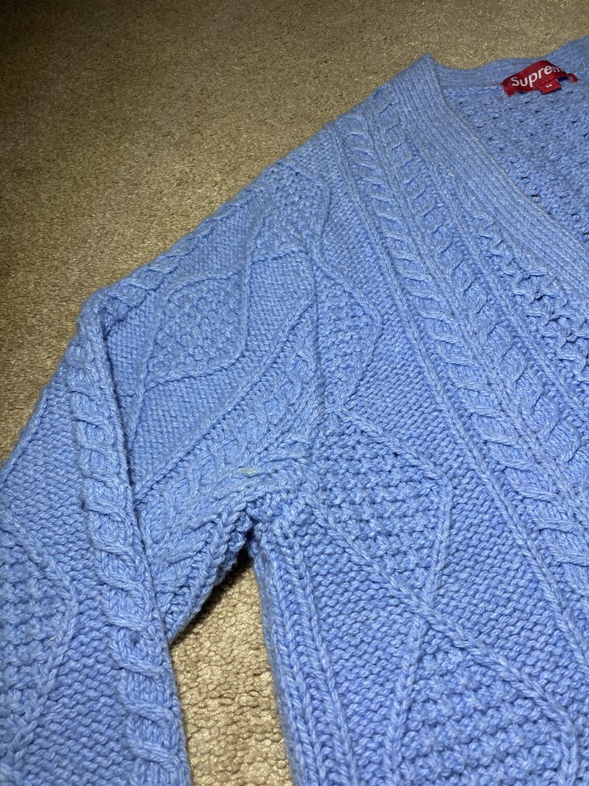 Supreme FW16 Supreme Cable Knit Cardigan Blue Medium 2016 Sweater 16 Size US M / EU 48-50 / 2 - 7 Thumbnail