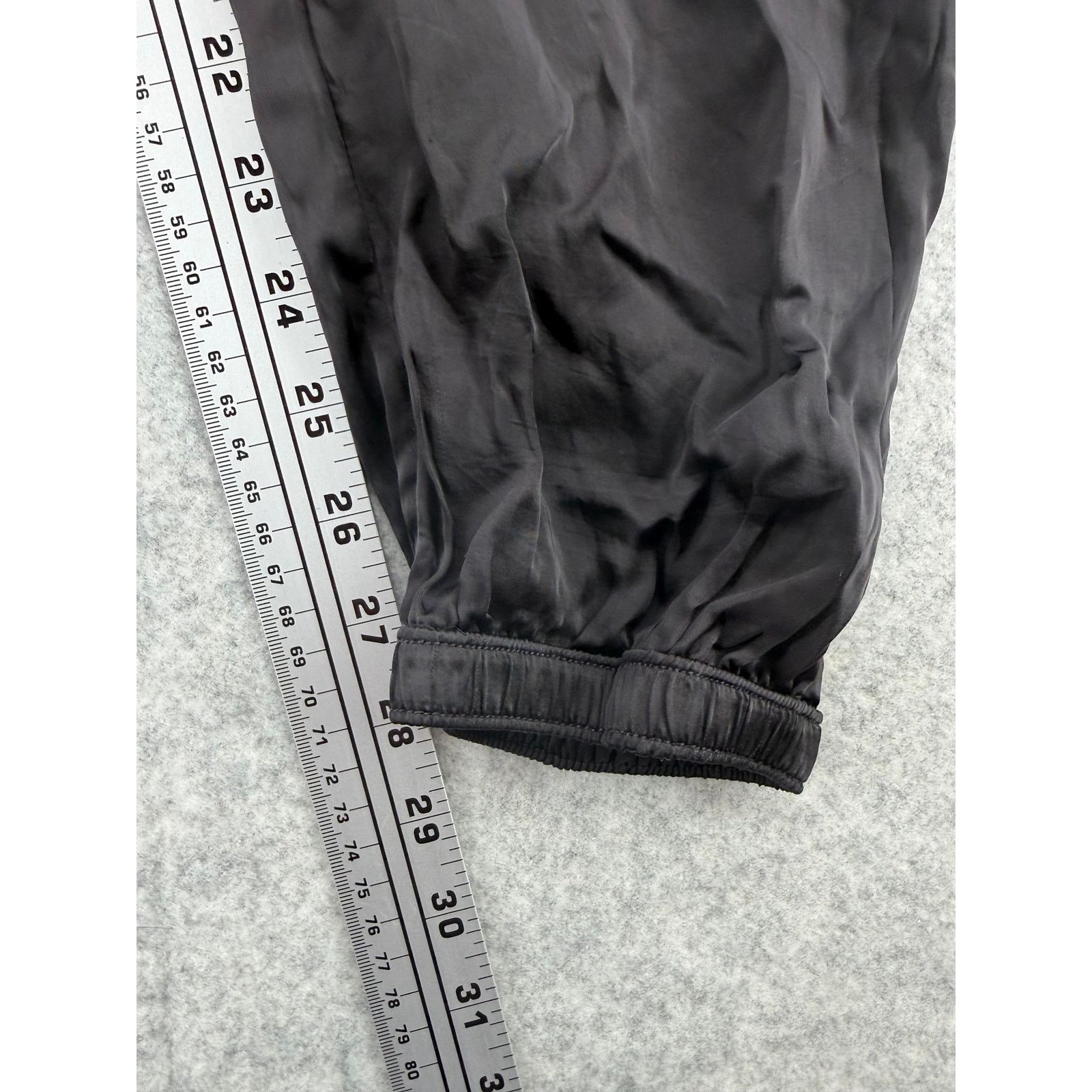 Johnny Was NWT Johnny Was Khay Silky Viscose Black Jogger Pants SMALL Size 28" / US 6 / IT 42 - 8 Thumbnail