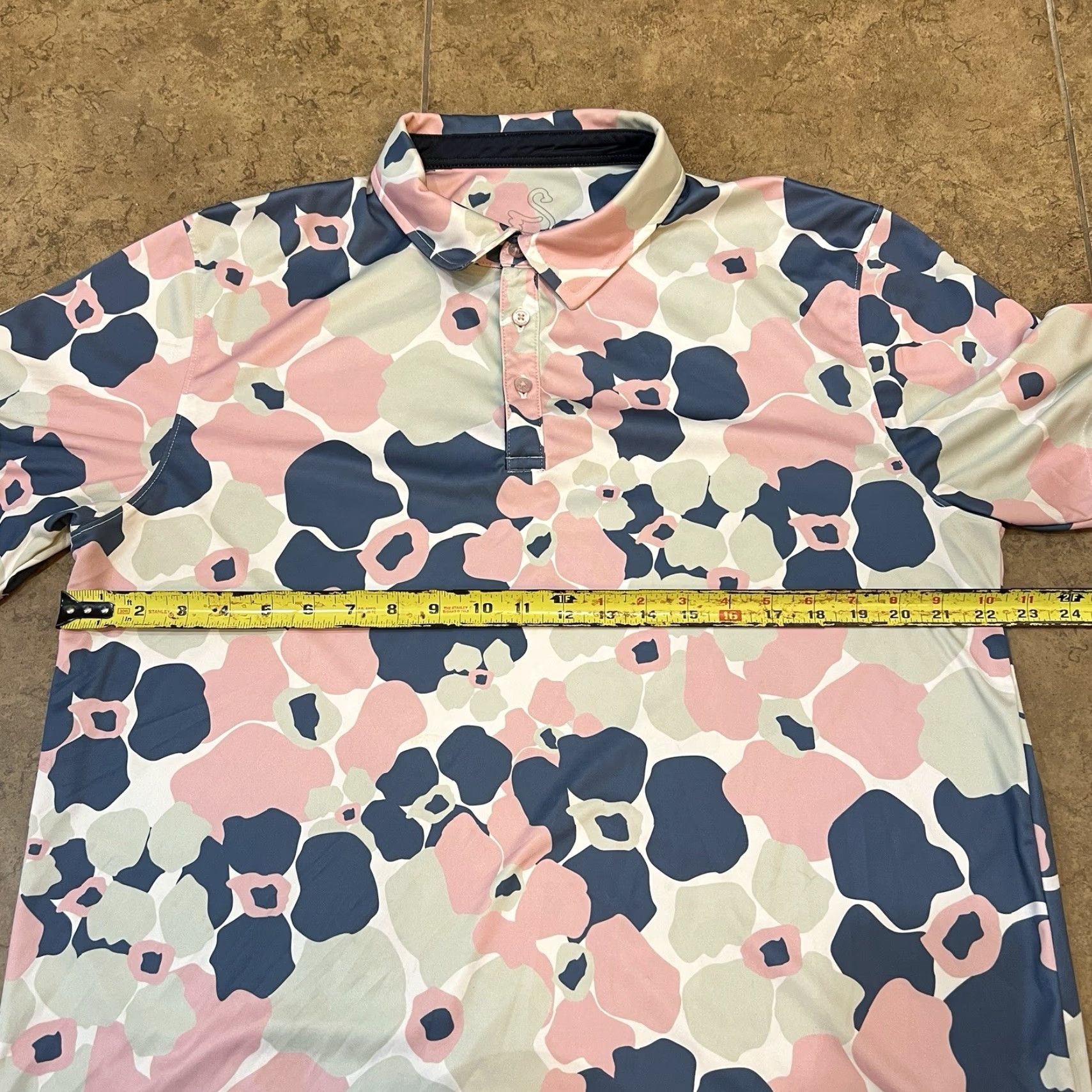Vintage Swannie’s Men’s Polo Pink Camo Floral XL Short Sleeve Logo Button Collared Golf Casual Activewear Shirt Women’s? Size US XL / EU 56 / 4 - 5 Thumbnail