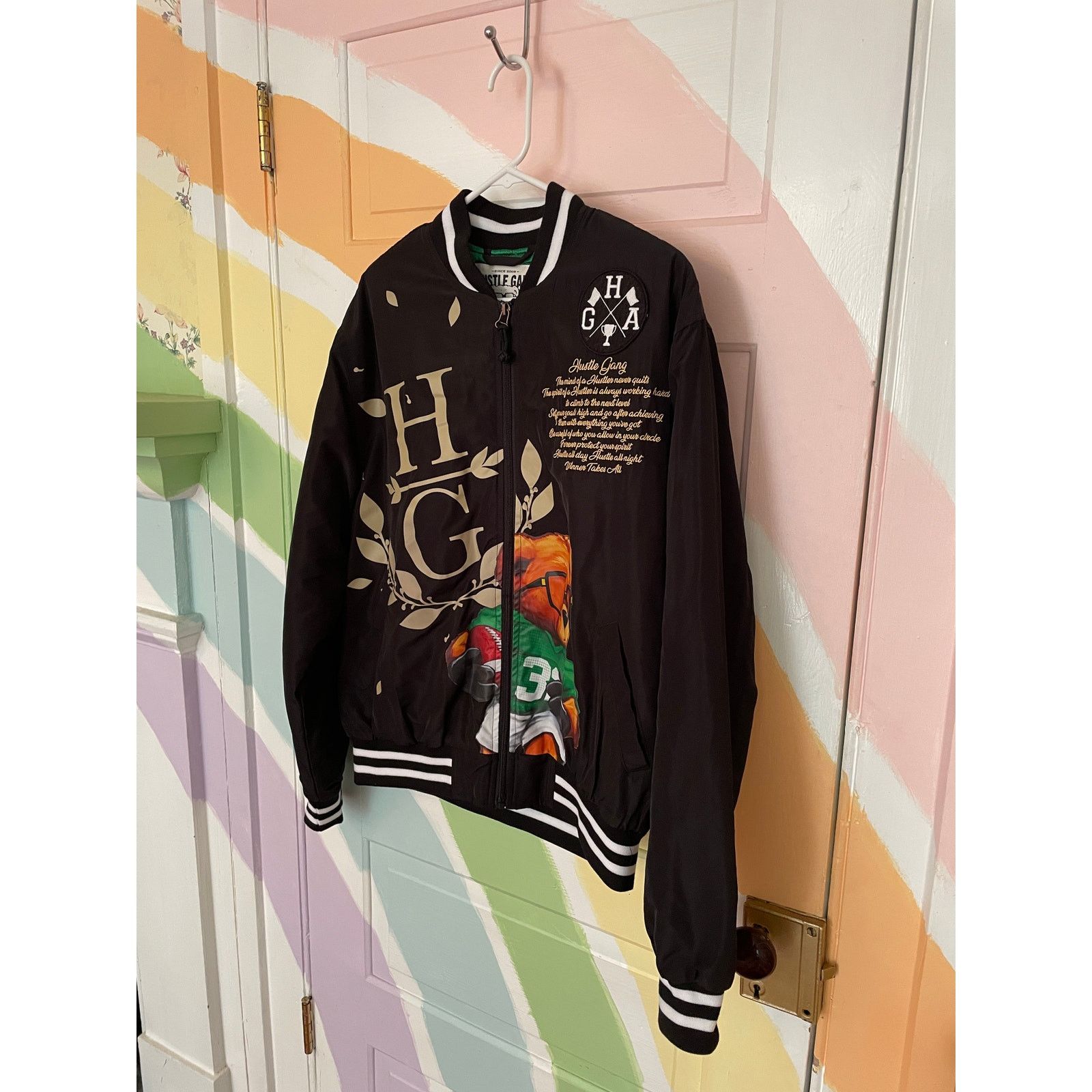 Hustle Gang Hustle Gang Varsity Bomber Jacket Bear Graphic Size M Size US M / EU 48-50 / 2 - 2 Thumbnail