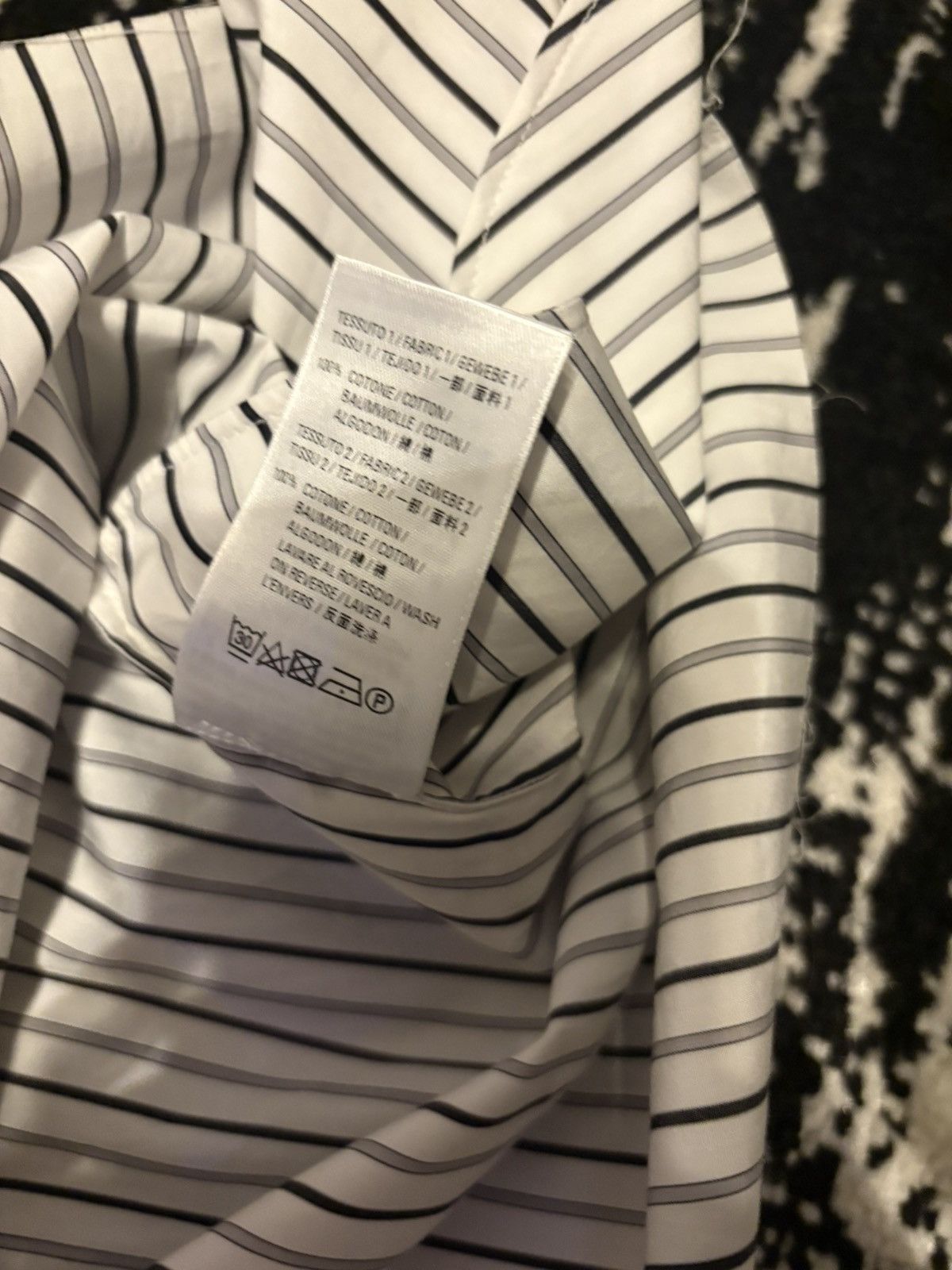 Balenciaga Balenciaga ye24 button up Size US M / EU 48-50 / 2 - 8 Thumbnail