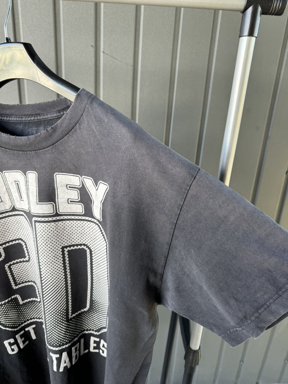 Vintage Vintage Dudley Boyz Thrashed Faded T Shirt WWE Size US XL / EU 56 / 4 - 8 Thumbnail