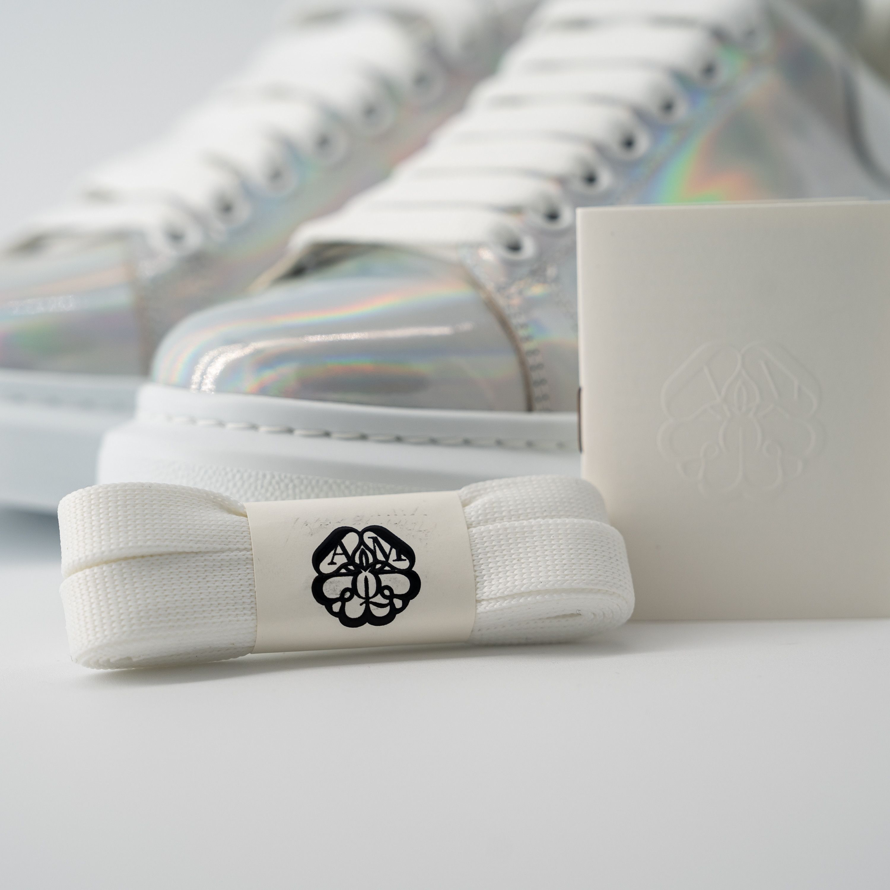 Alexander McQueen 11 - Alexander McQueen Oversized Sneakers White Iridescent Size US 11 / IT 41 - 7 Thumbnail