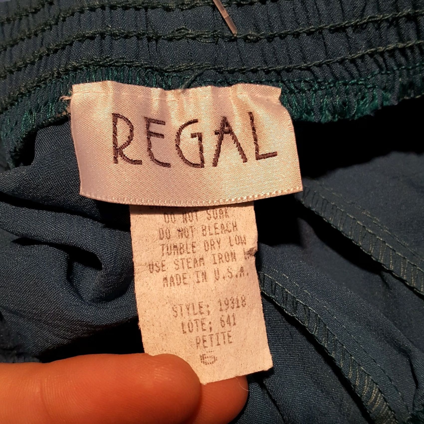 Vintage VINTAGE Regal Green Lightweight Women's Size 6 Petite Relaxed Pants Outdoor Golf 80s 90s Shaped Pockets Lounge Recreational Mens Womens Size 28" / US 6 / IT 42 - 5 Thumbnail