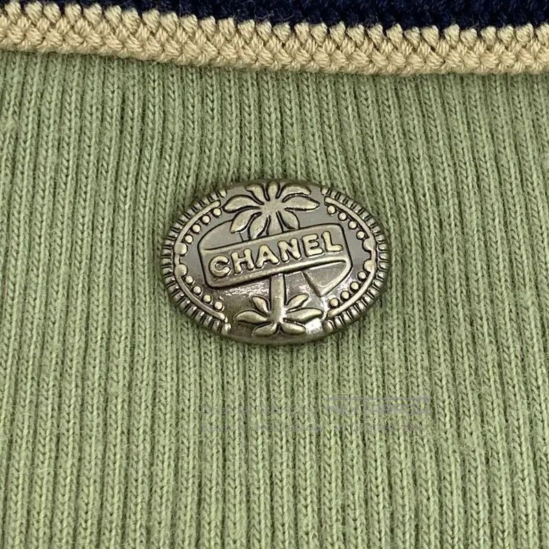Chanel Chanel Green Cotton Short Sleeve Pullover . Size XS / US 0-2 / IT 36-38 - 6 Thumbnail