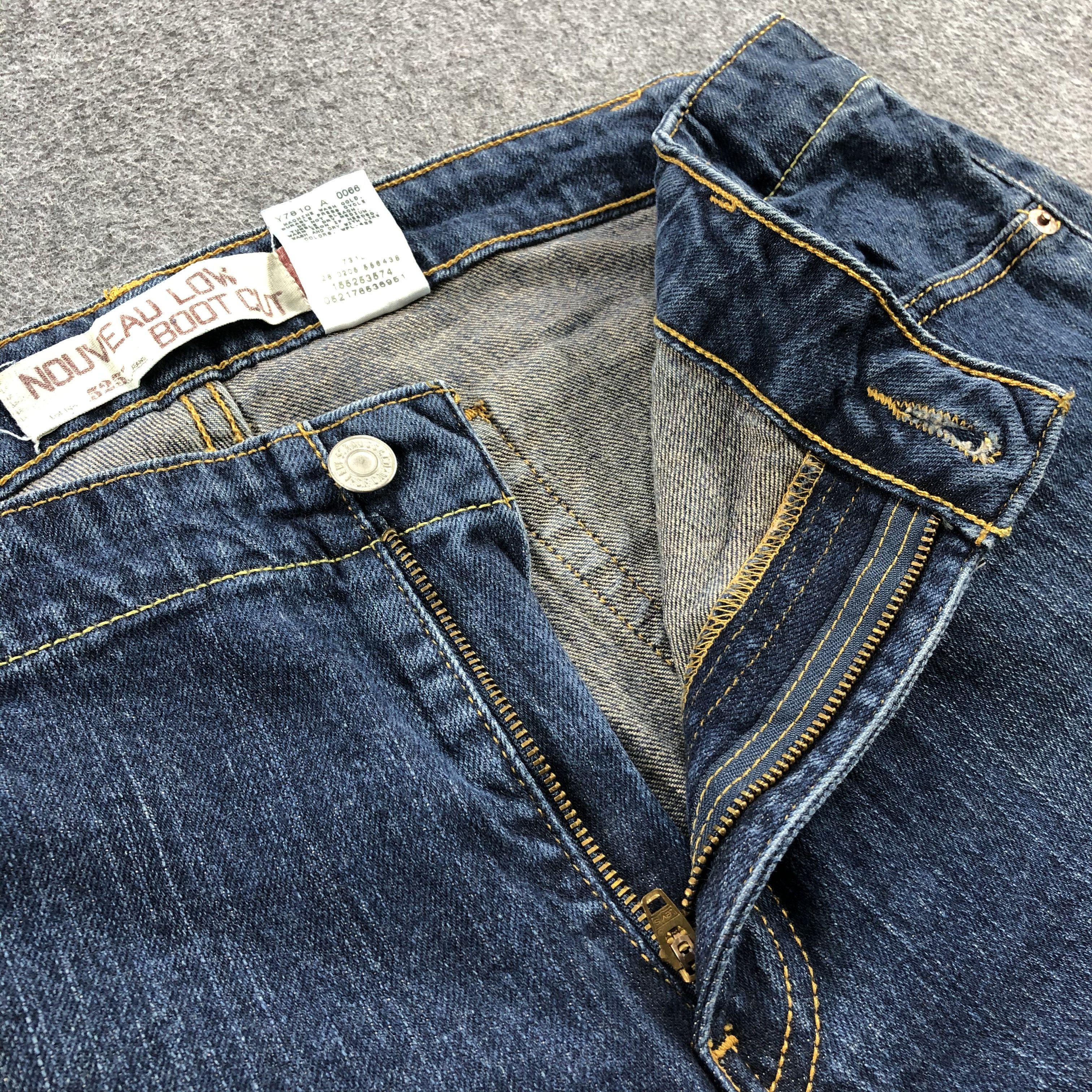 Levi's Vintage Blue Wash Levis 525 Boot Cut Jeans-J916 Size US 37 - 8 Thumbnail