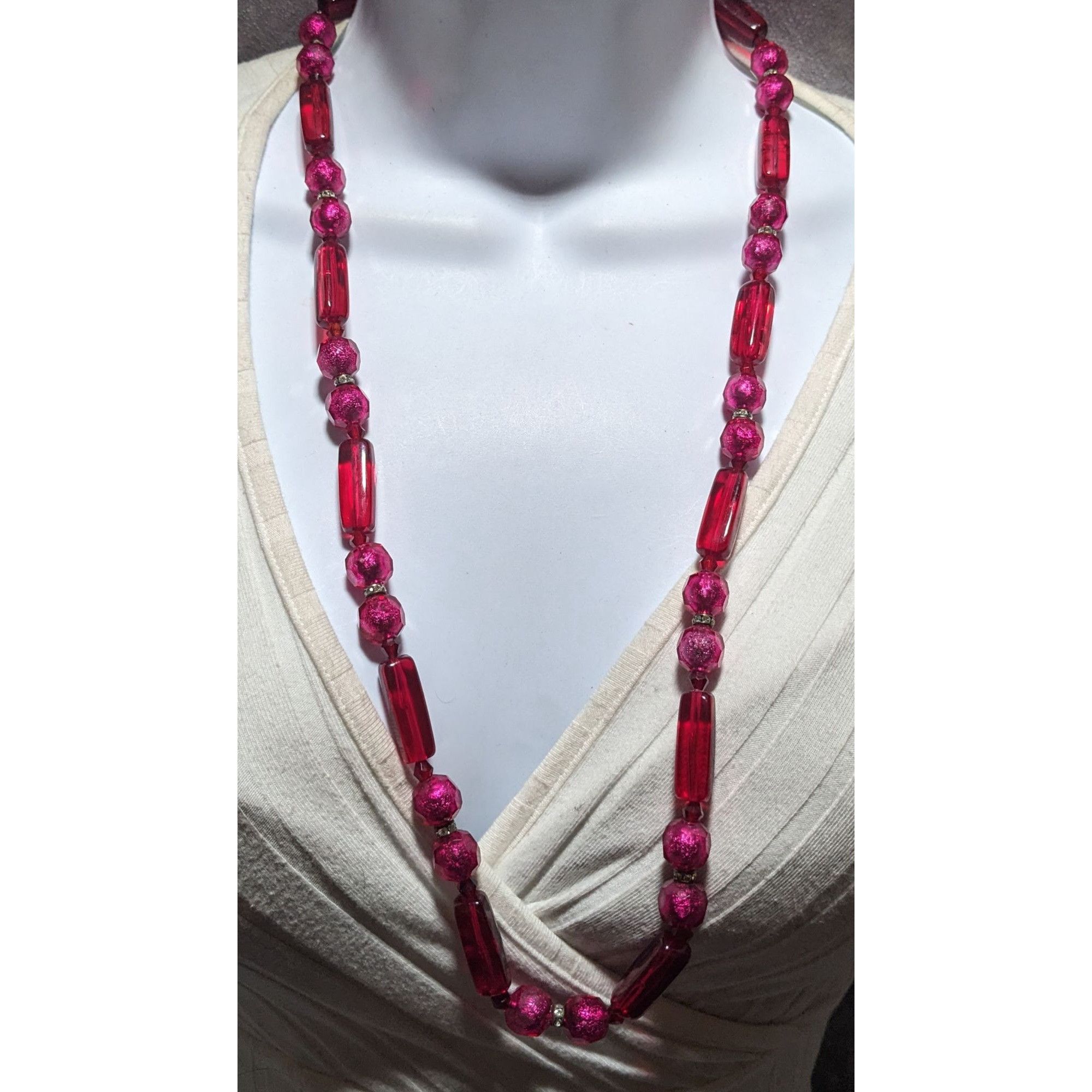 Other Vintage Pink And Red Beaded Statement Necklace Size ONE SIZE - 6 Thumbnail
