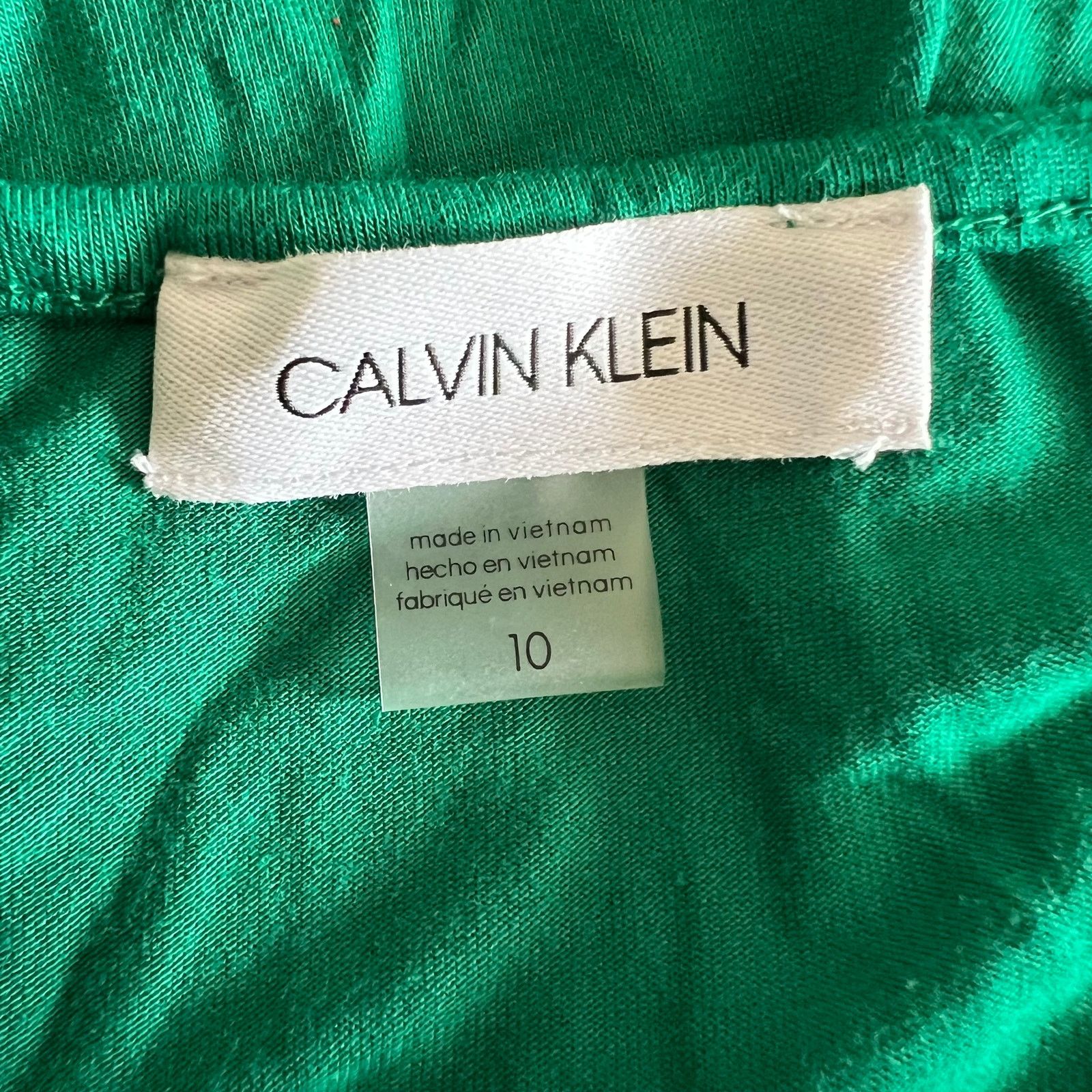 Calvin Klein Calvin Klein Green Spaghetti Strap Scoop Neck Romper, US10 Size 32" / US 10 / IT 46 - 5 Thumbnail