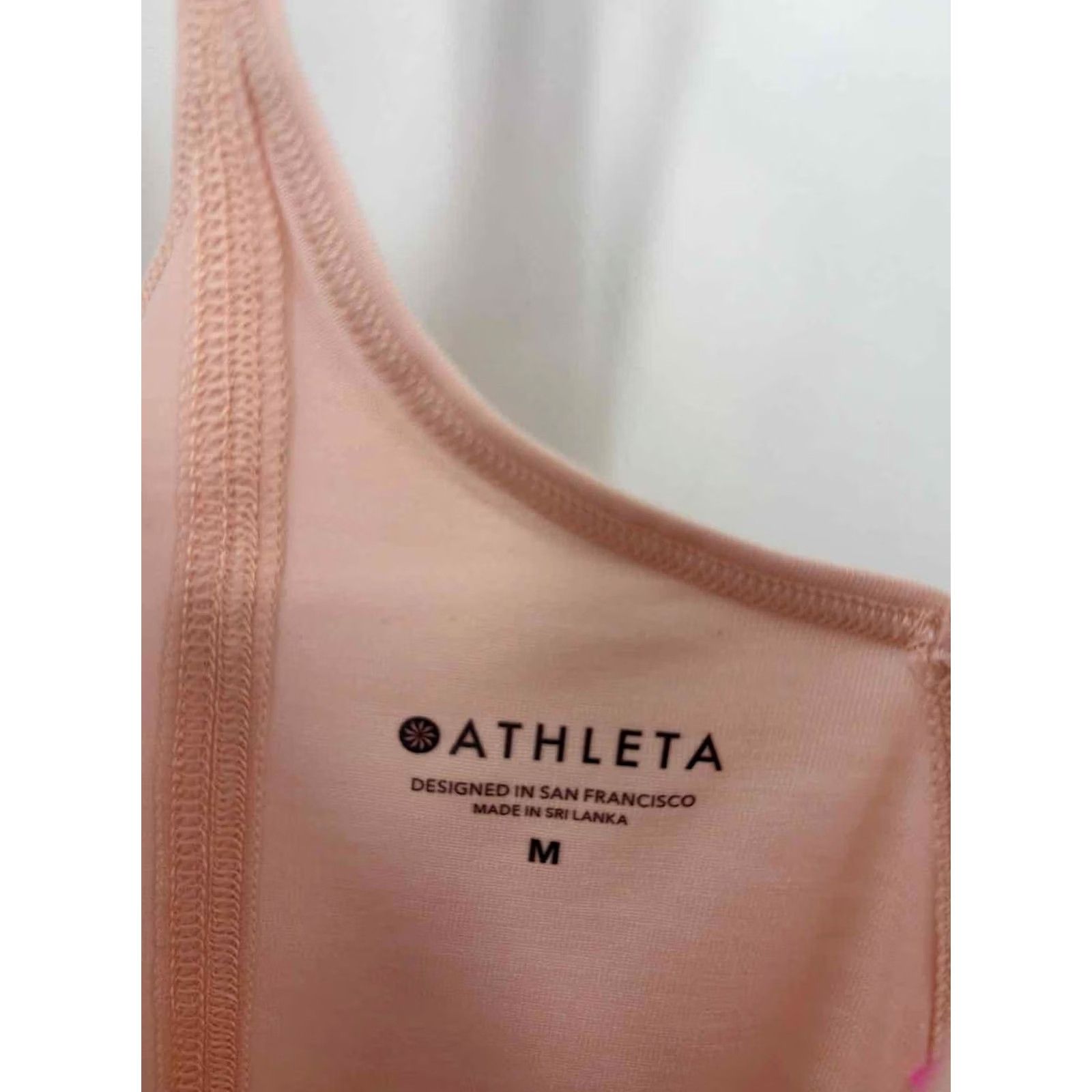 Athleta Athleta Top Medium Pink Pre Owned Size Tank Size M / US 6-8 / IT 42-44 - 2 Thumbnail