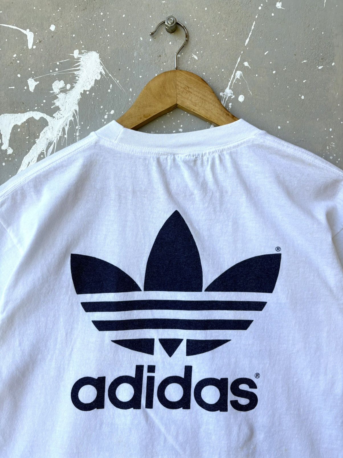 Adidas Vintage 80s Adidas Trefoil Double Sided Print Tee Size US M / EU 48-50 / 2 - 4 Thumbnail