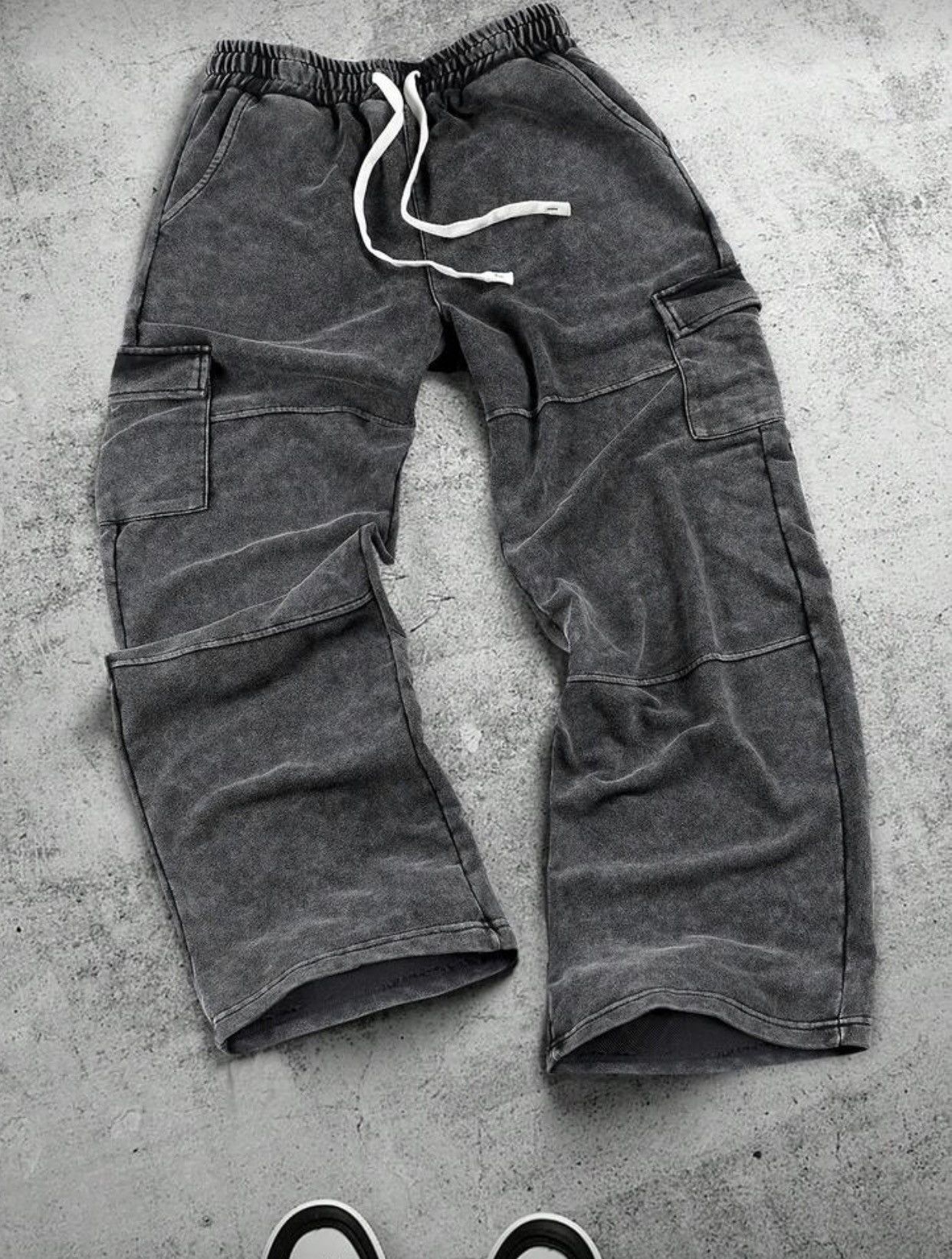 Japanese Brand VIBE Washed Baggy Style Sweatpants Size US 30 / EU 46 - 1 Thumbnail