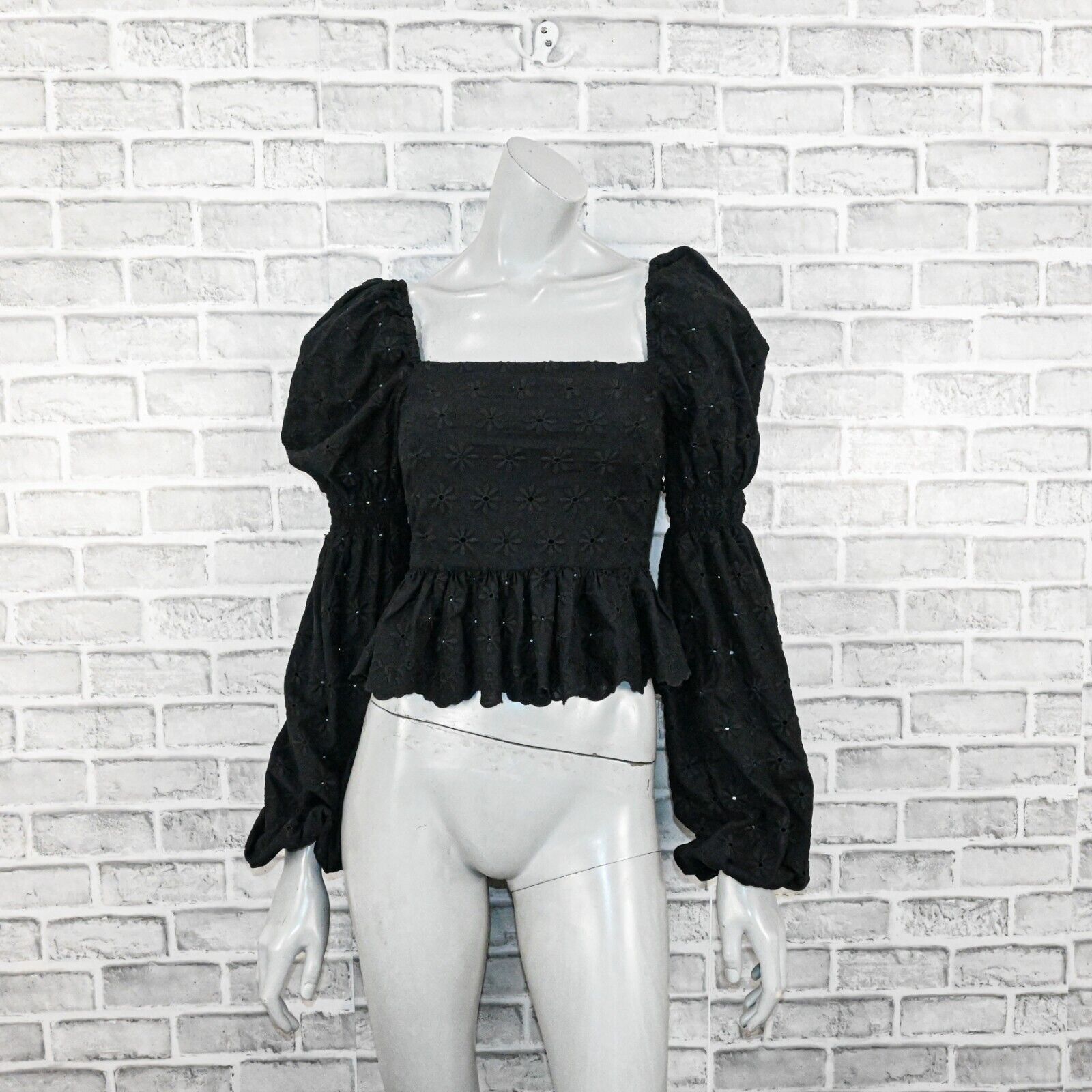 CAROLINE CONSTAS Caroline Constas Wren Puff Sleeve Eyelet Embroidered top Size XS / US 0-2 / IT 36-38 - 2 Thumbnail