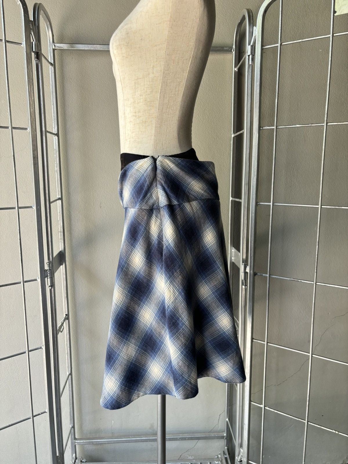 Maison Margiela MM6 Maison Margiela layered plaid skirt Size 26" / US 2 / IT 38 - 5 Thumbnail