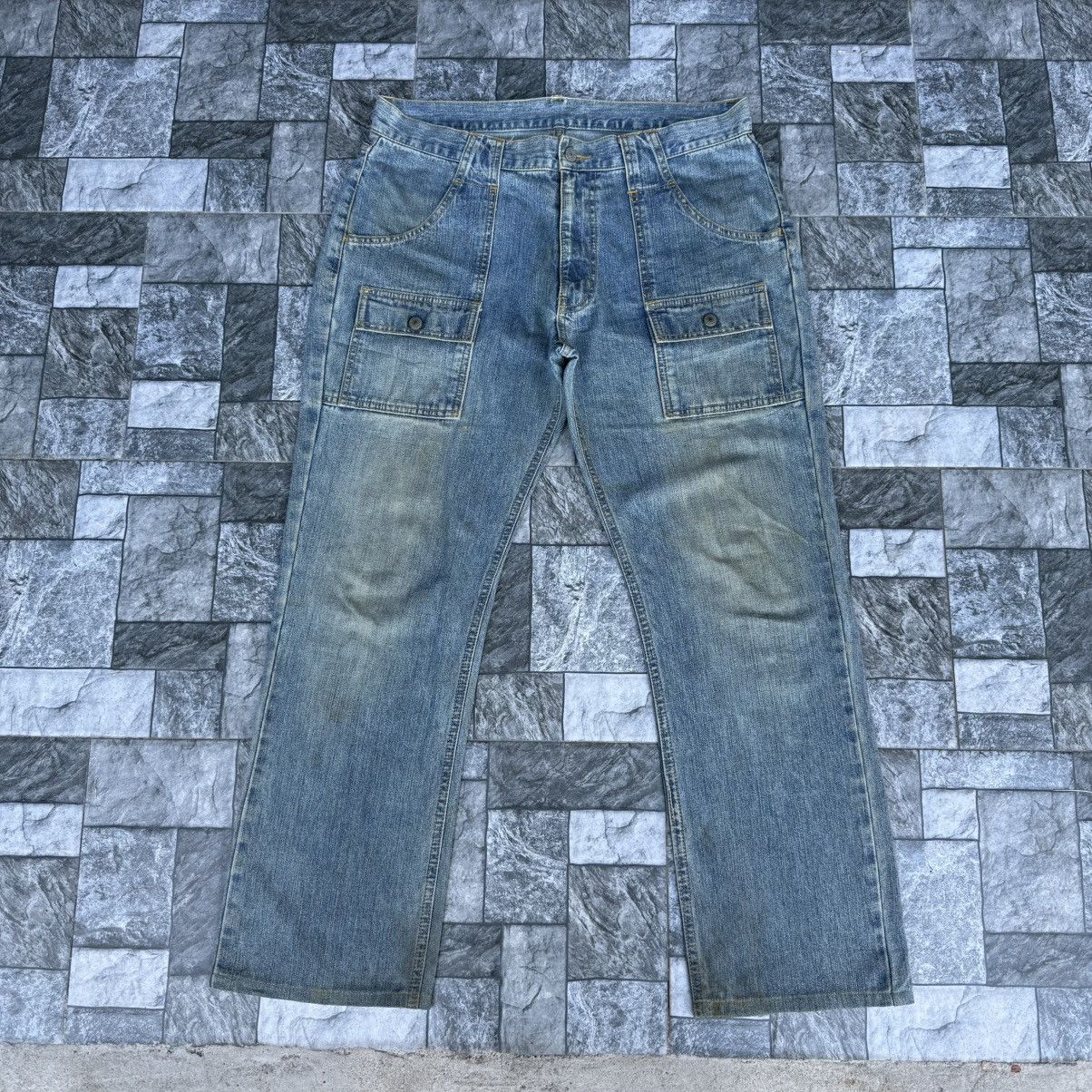 Japanese Brand Vintage Japanese Brand Bush Pants Faded Denim Jean Pants W36 Size US 36 / EU 52 - 1 Thumbnail