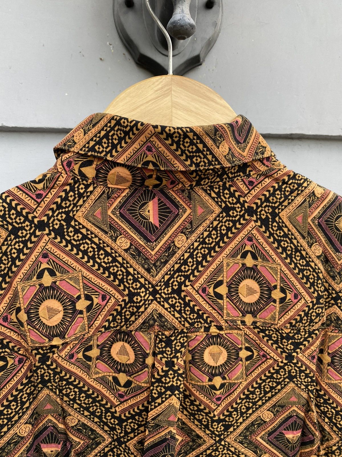 Other × Vintage Volcom Stone Graphic Print Traditional Batic Style Size US S / EU 44-46 / 1 - 12 Thumbnail