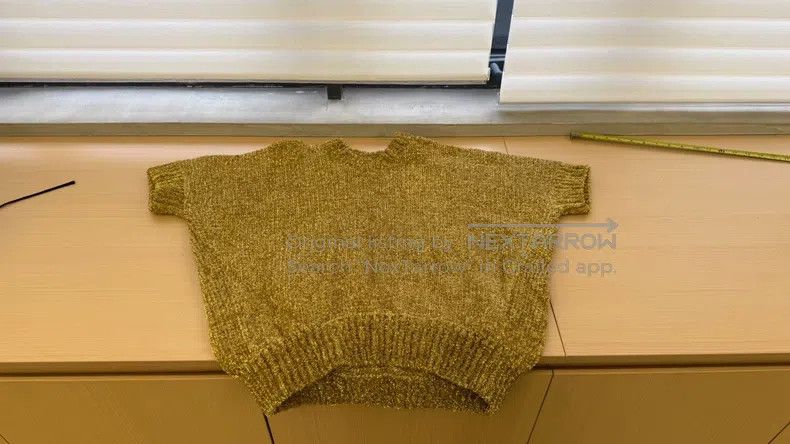 Comme des Garcons Comme Des Garcons Short Sleeve Knit Sweater Size S / US 4 / IT 40 - 7 Thumbnail