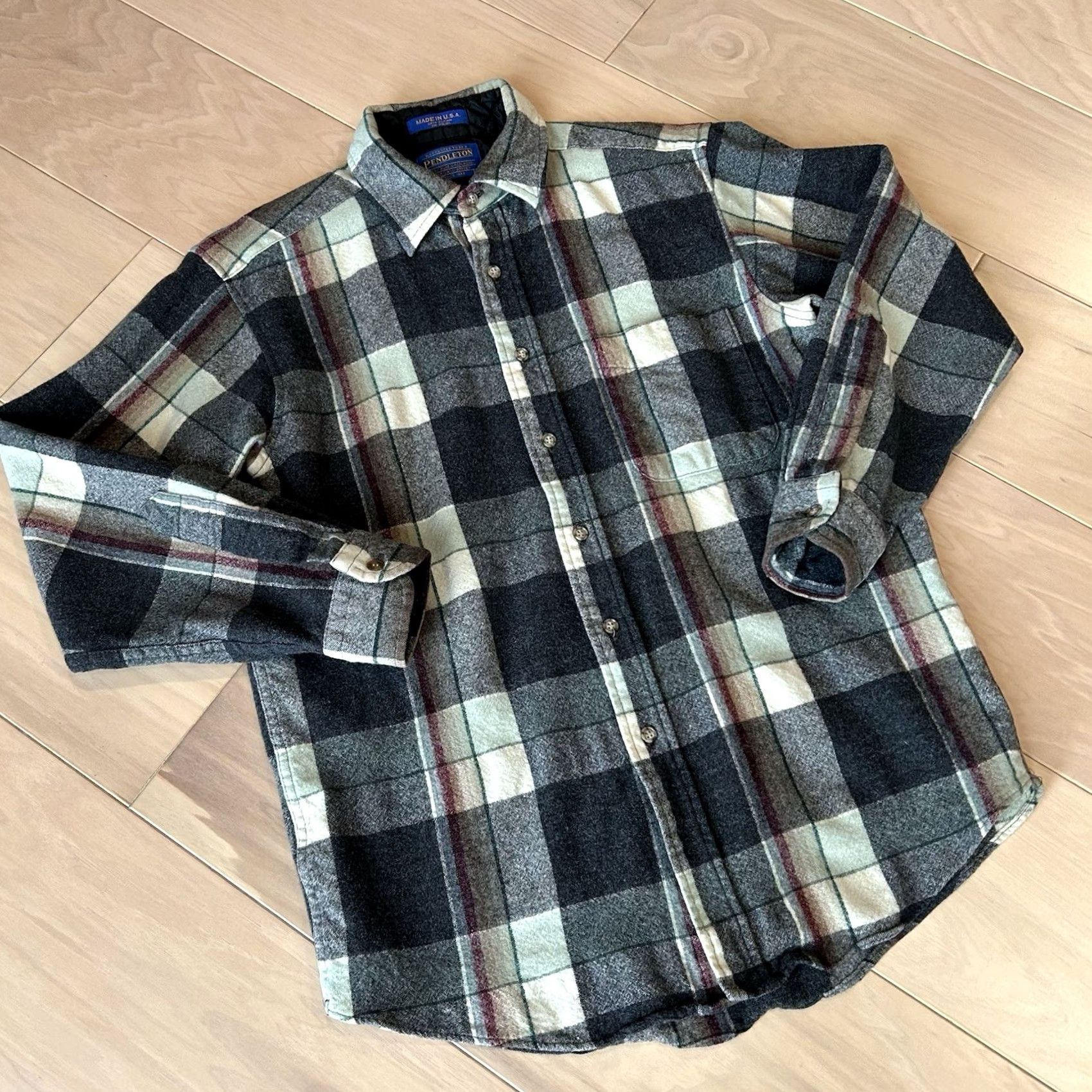 Pendleton VINTAGE Pendleton Button Up Plaid Shirt Long Sleeve USA Made Men’s Medium Size US M / EU 48-50 / 2 - 2 Thumbnail