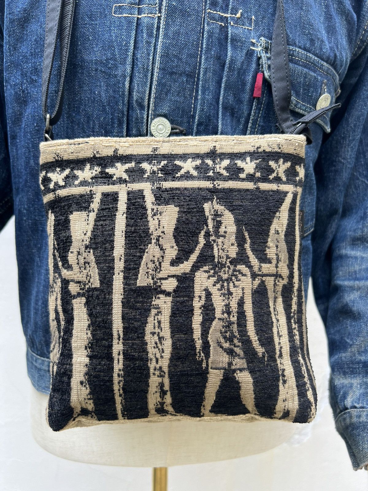 Vintage Vintage Yamatoya Tokyo Ravi Ravi Sling Bag Size ONE SIZE - 4 Thumbnail